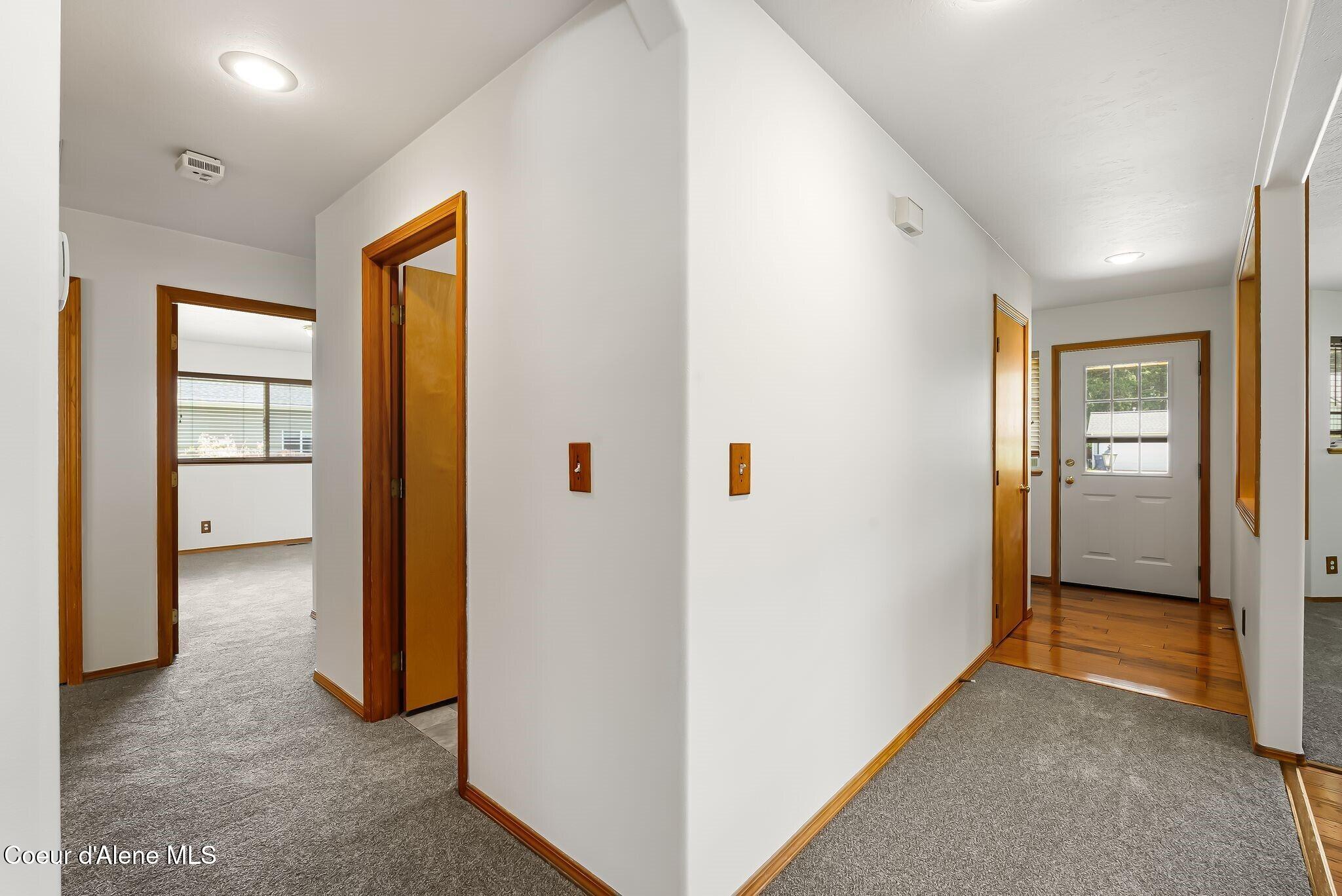502 S Lincoln Ave