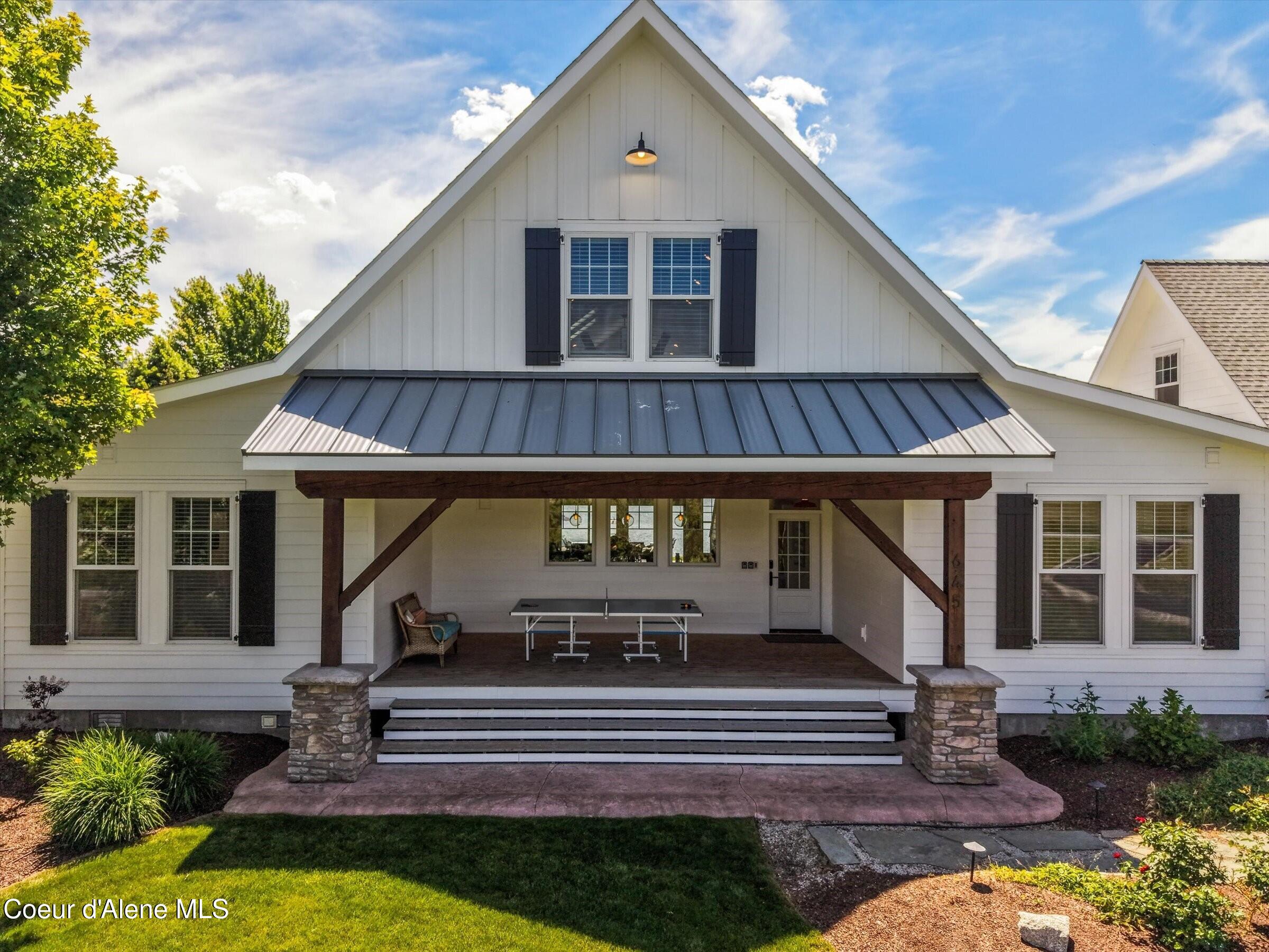 645 River Run Dr