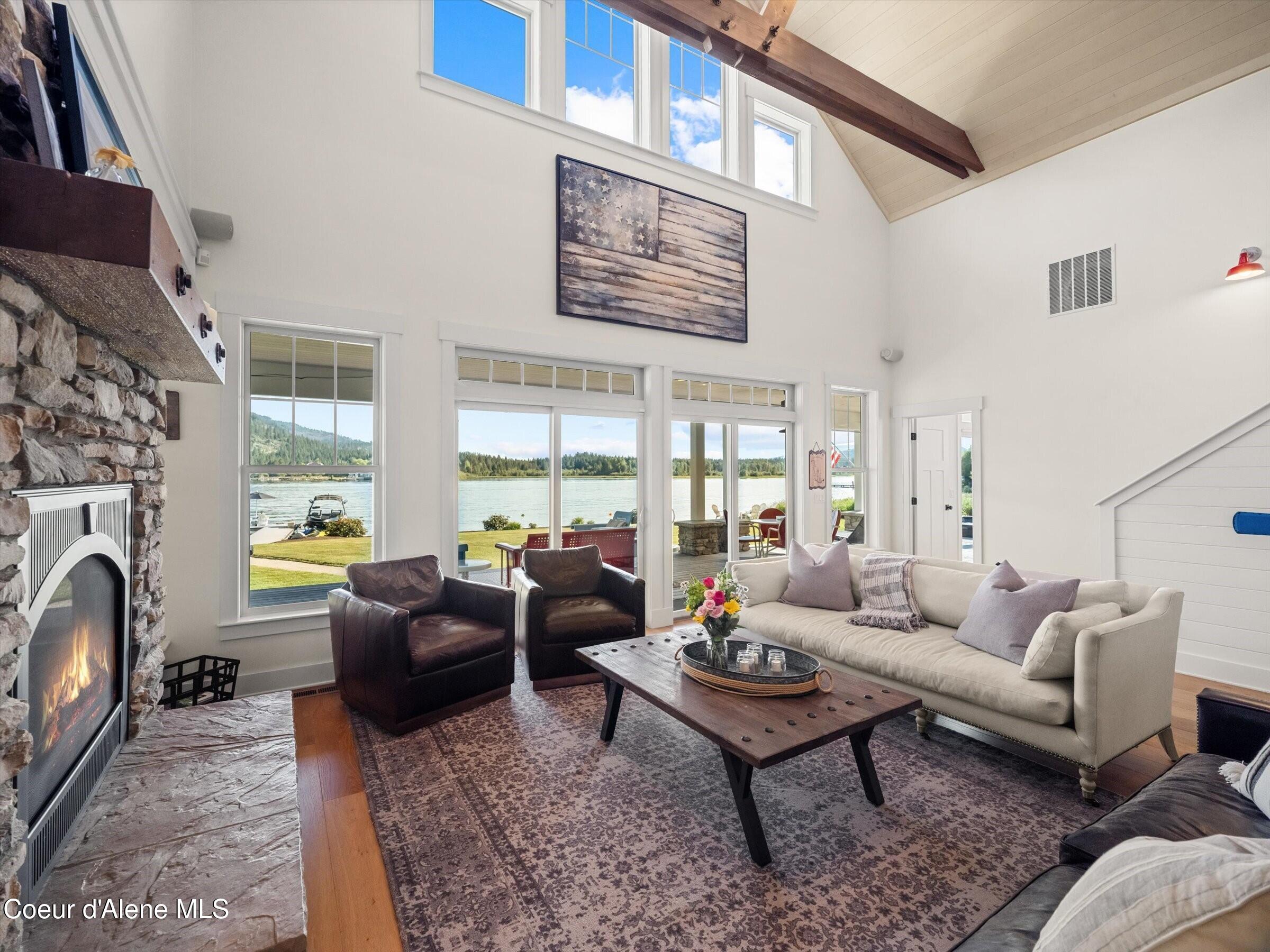 645 River Run Dr