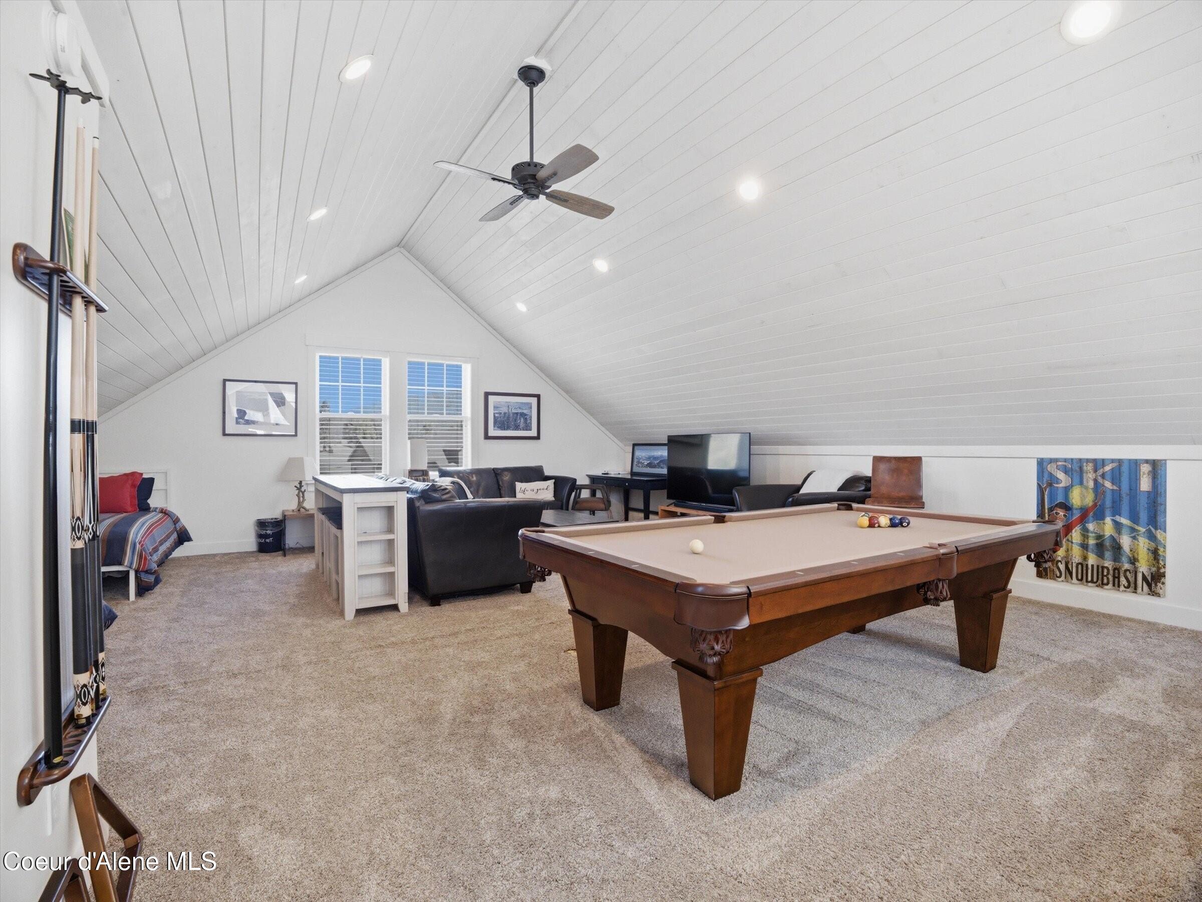 645 River Run Dr