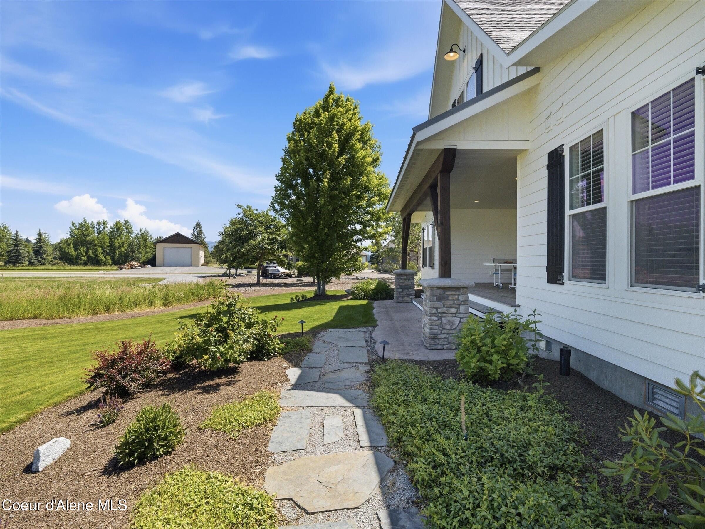 645 River Run Dr