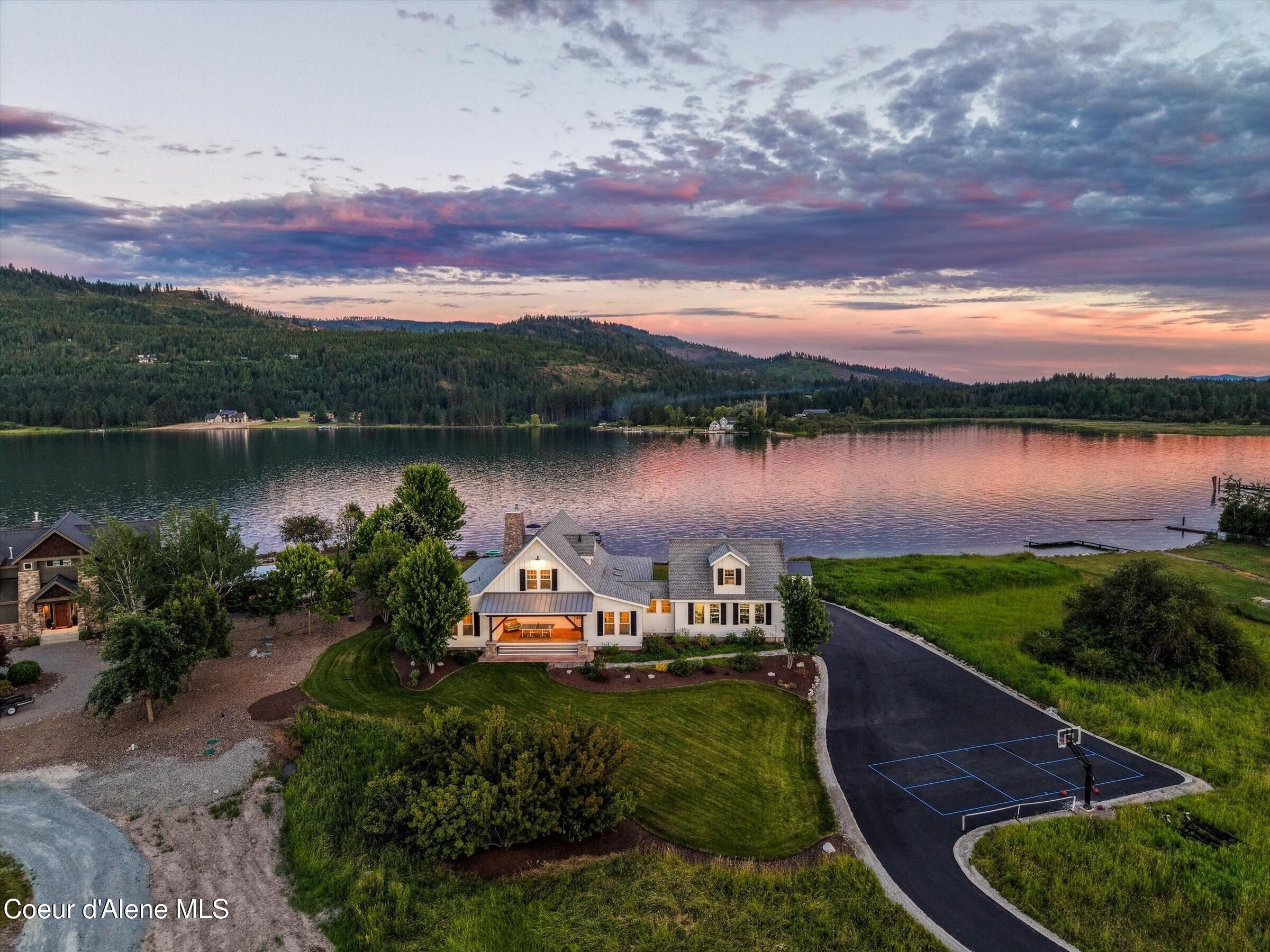 645 River Run Dr