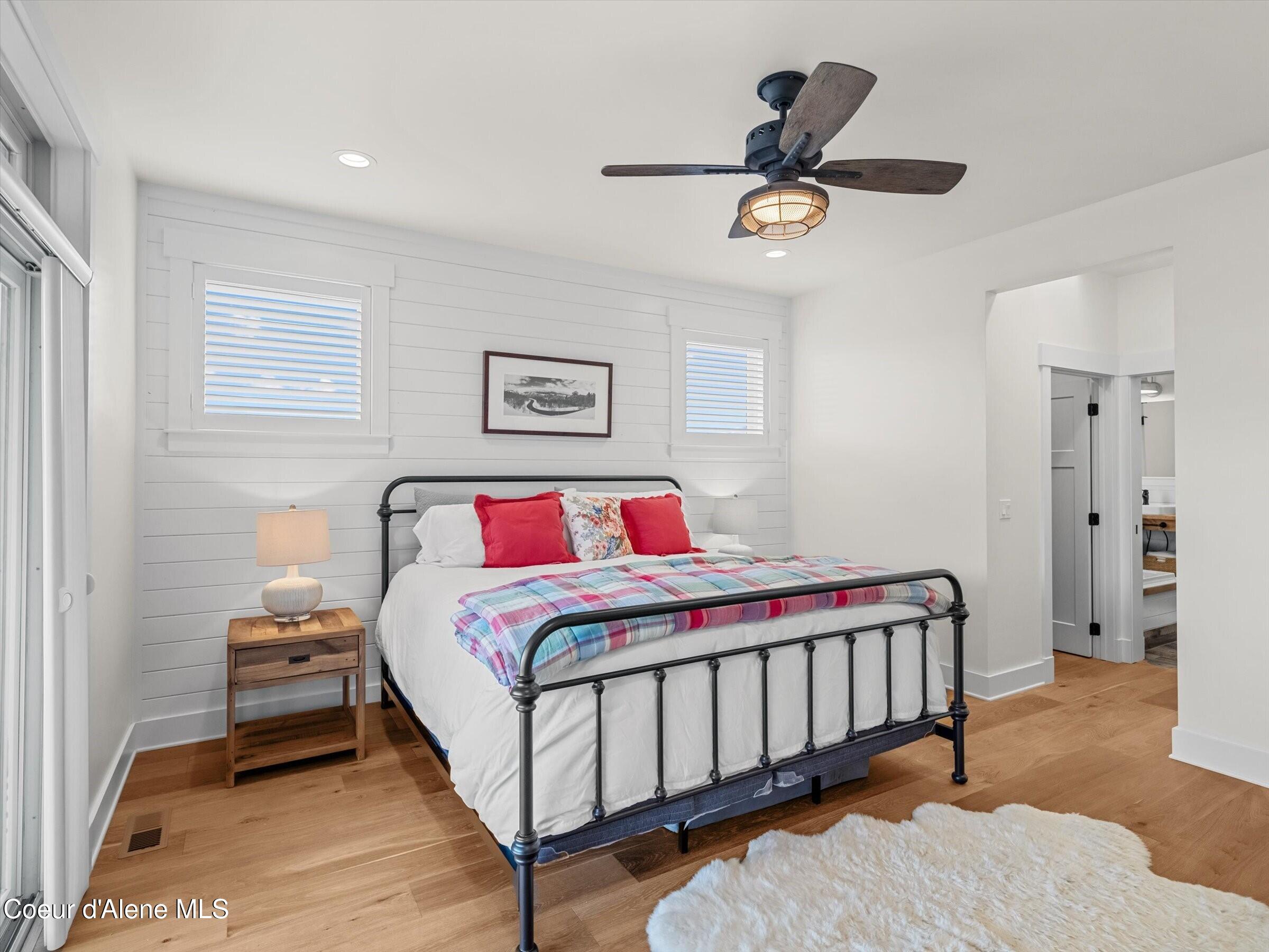 645 River Run Dr