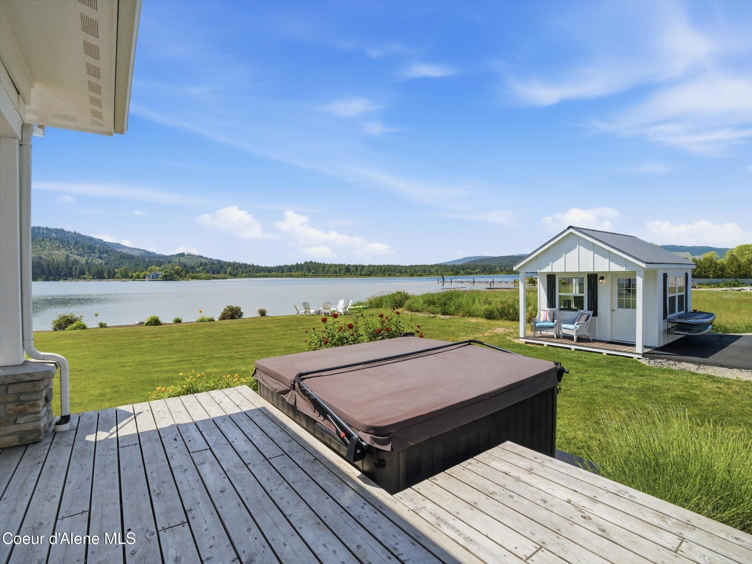 645 River Run Dr