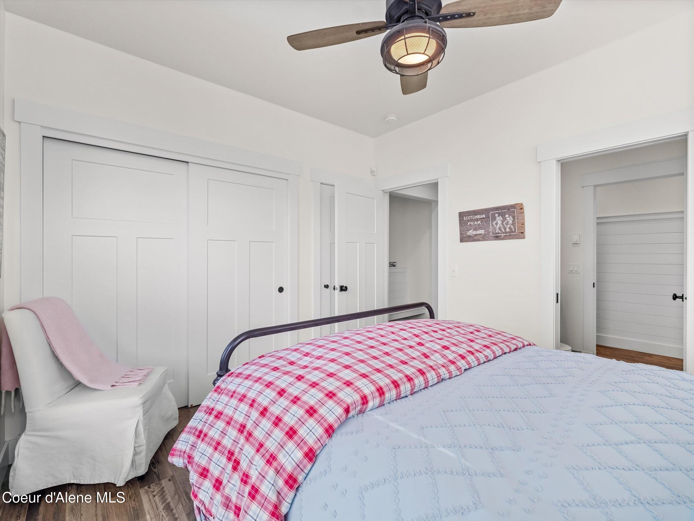 645 River Run Dr