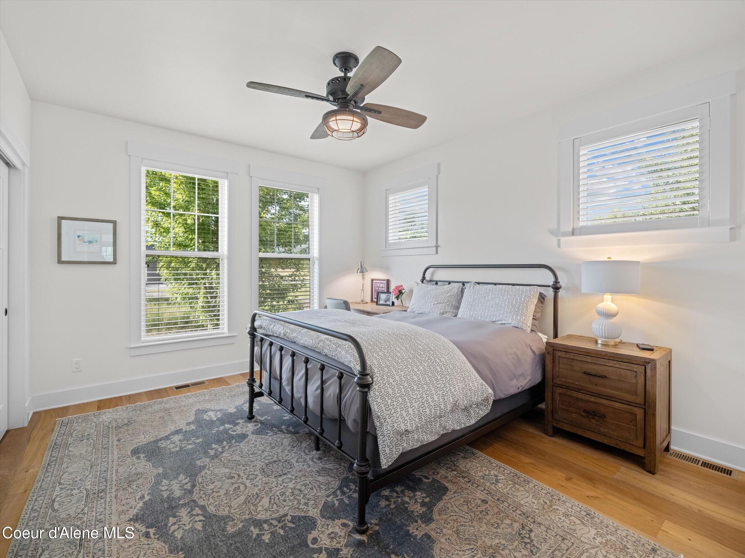 645 River Run Dr