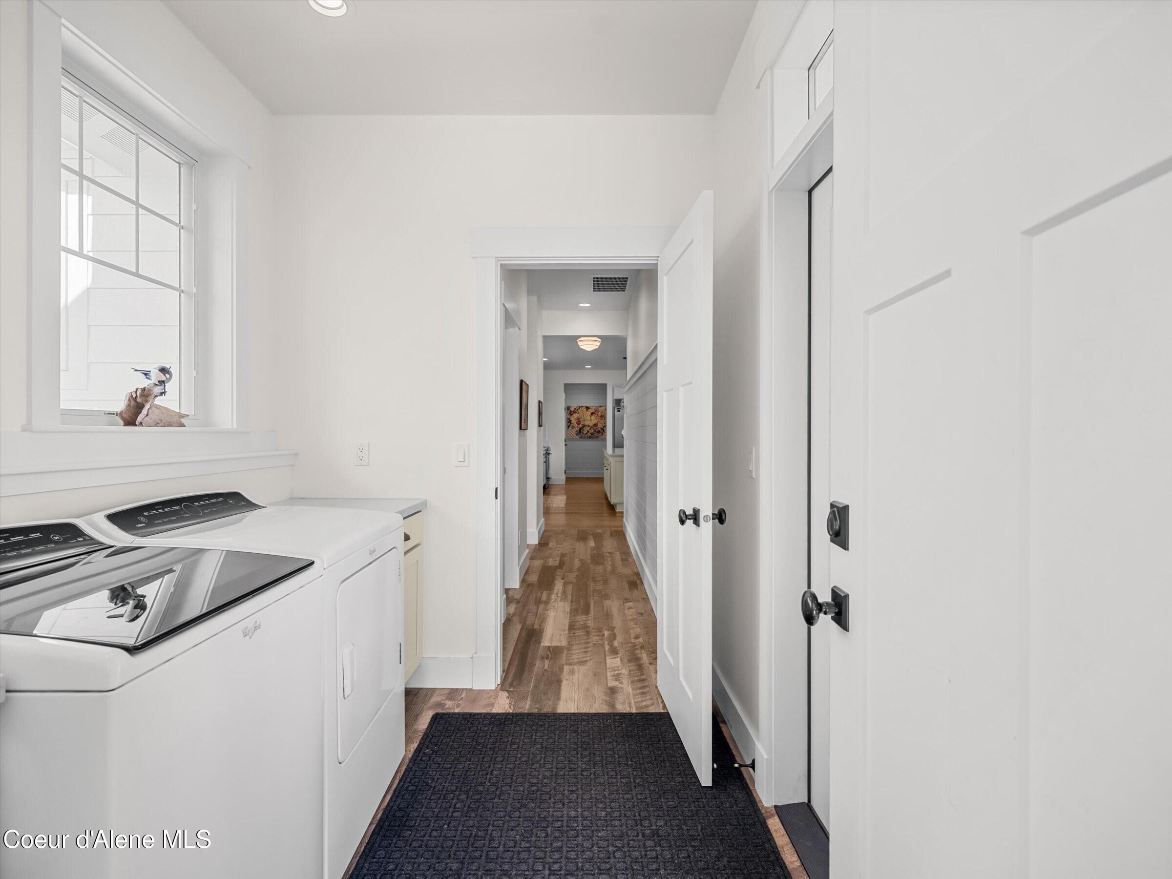 645 River Run Dr