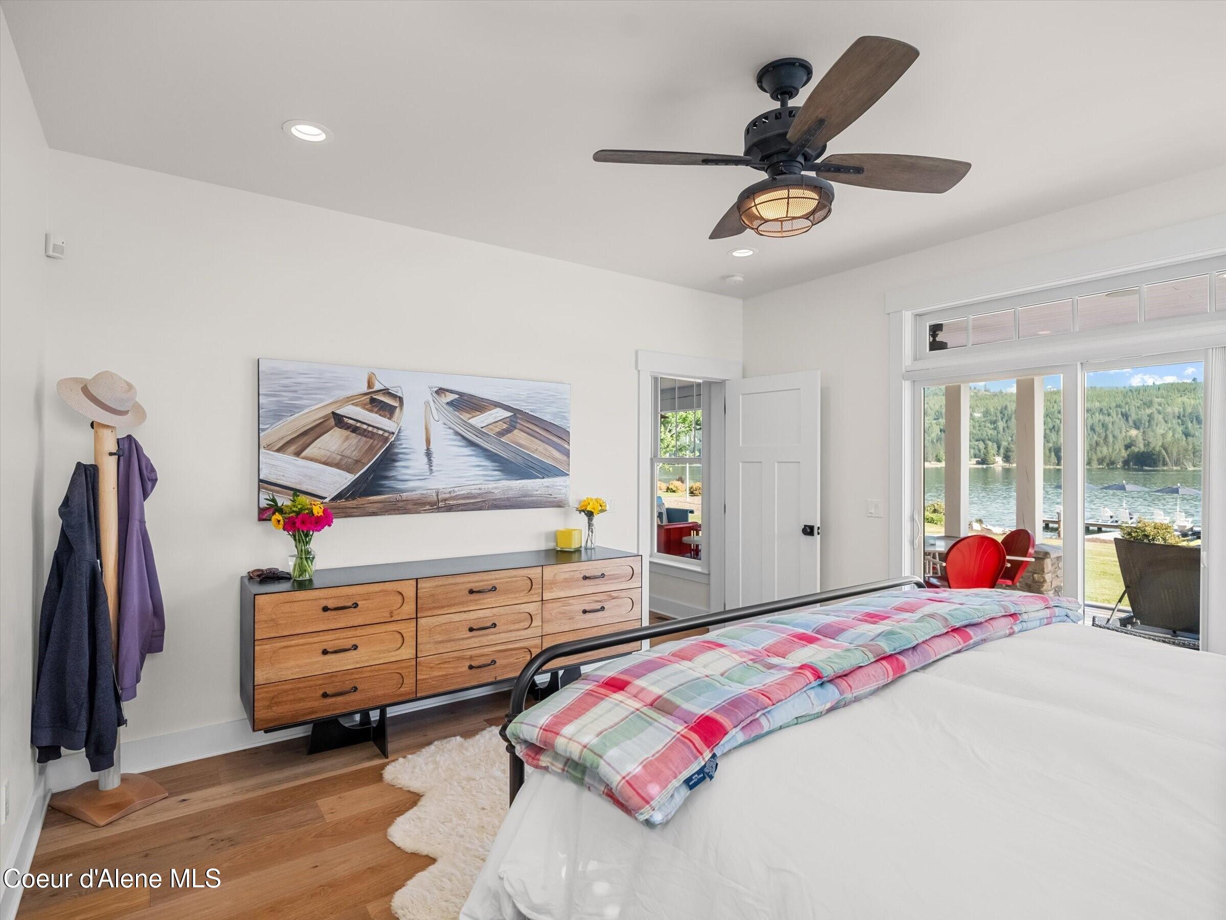 645 River Run Dr