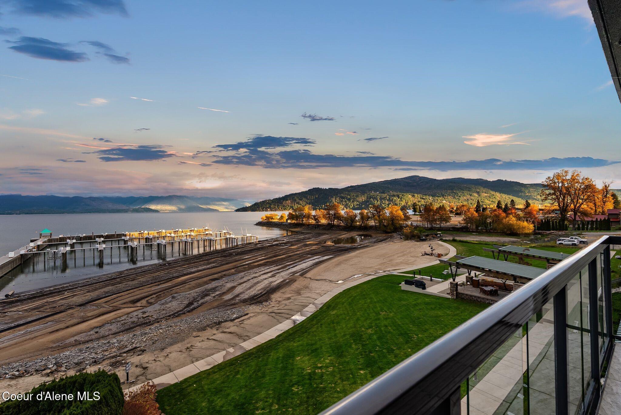 412 Sandpoint Avenue Unit: 334/335