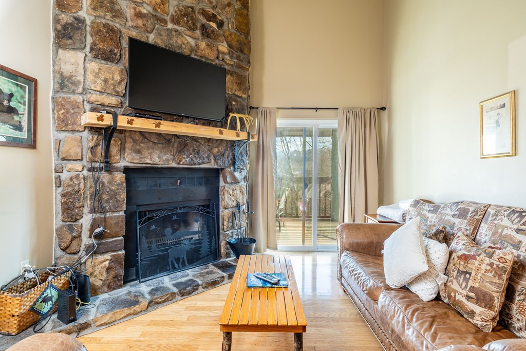 1155 Upper Alpine Way Way Unit: Unit 304