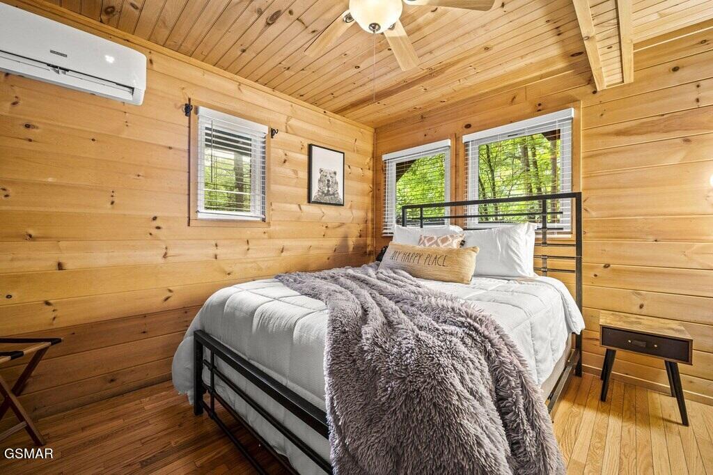 907 Ski Mountain Rd. Road Road