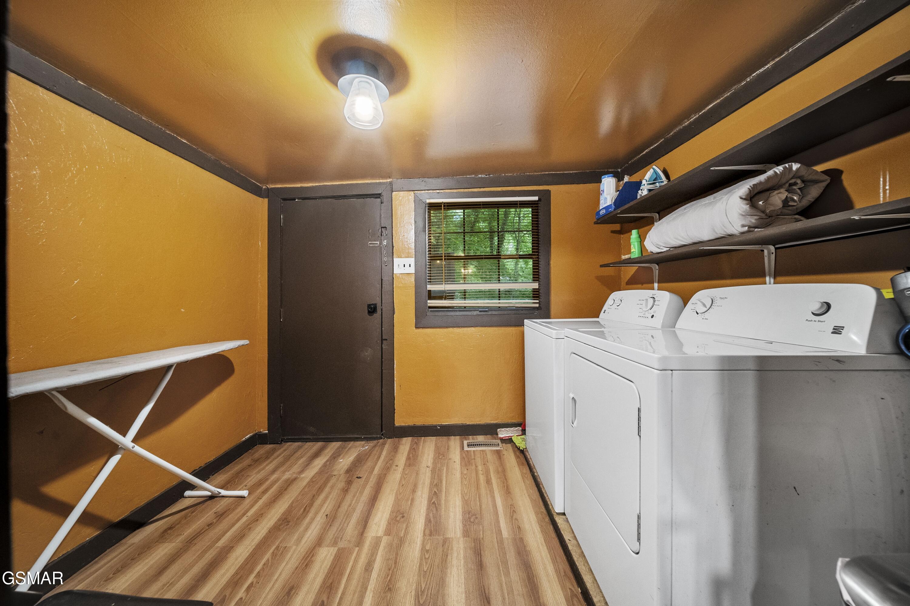 215 Lovers Lane Lane