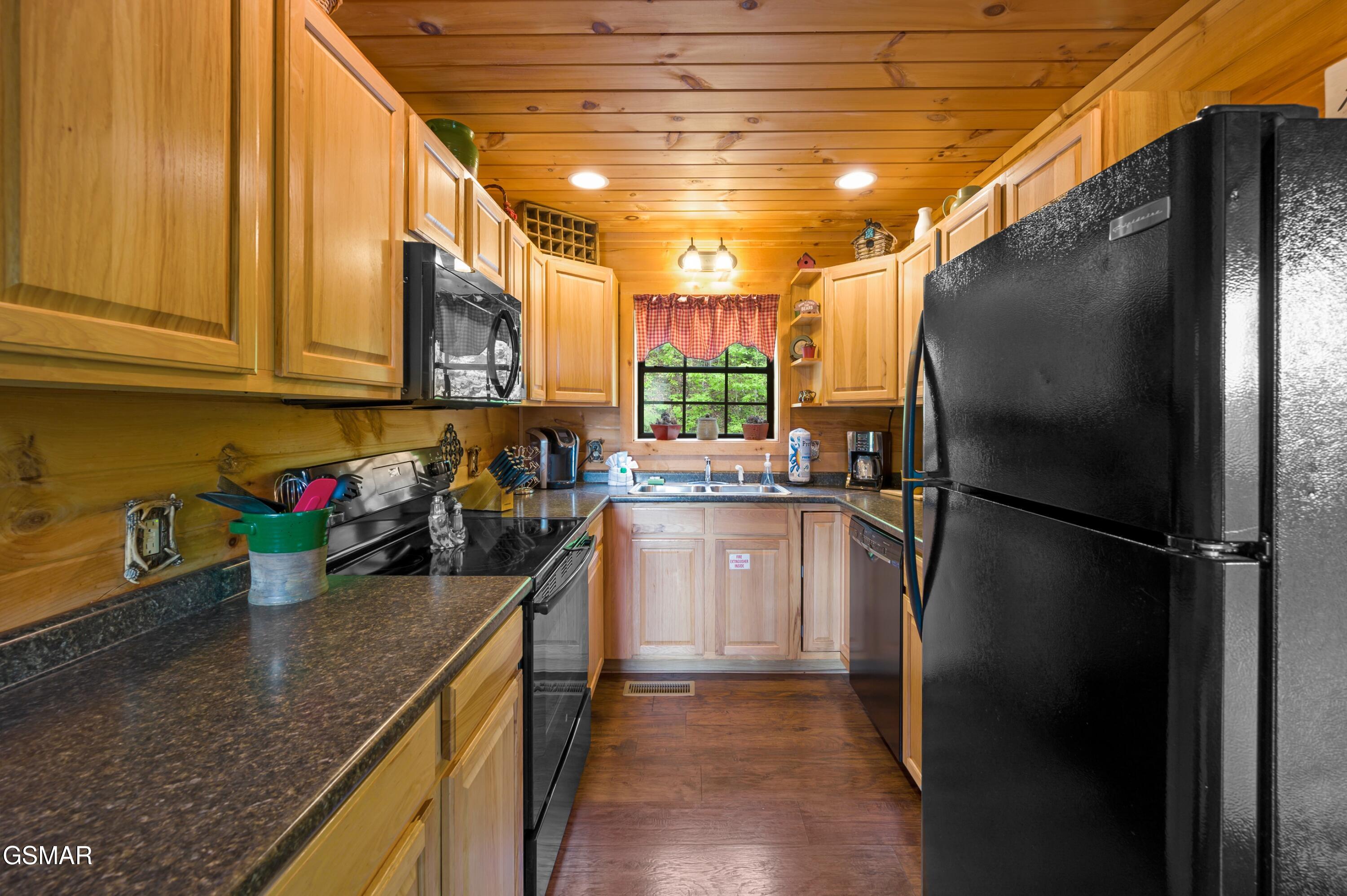 2644 Sunset Road Road