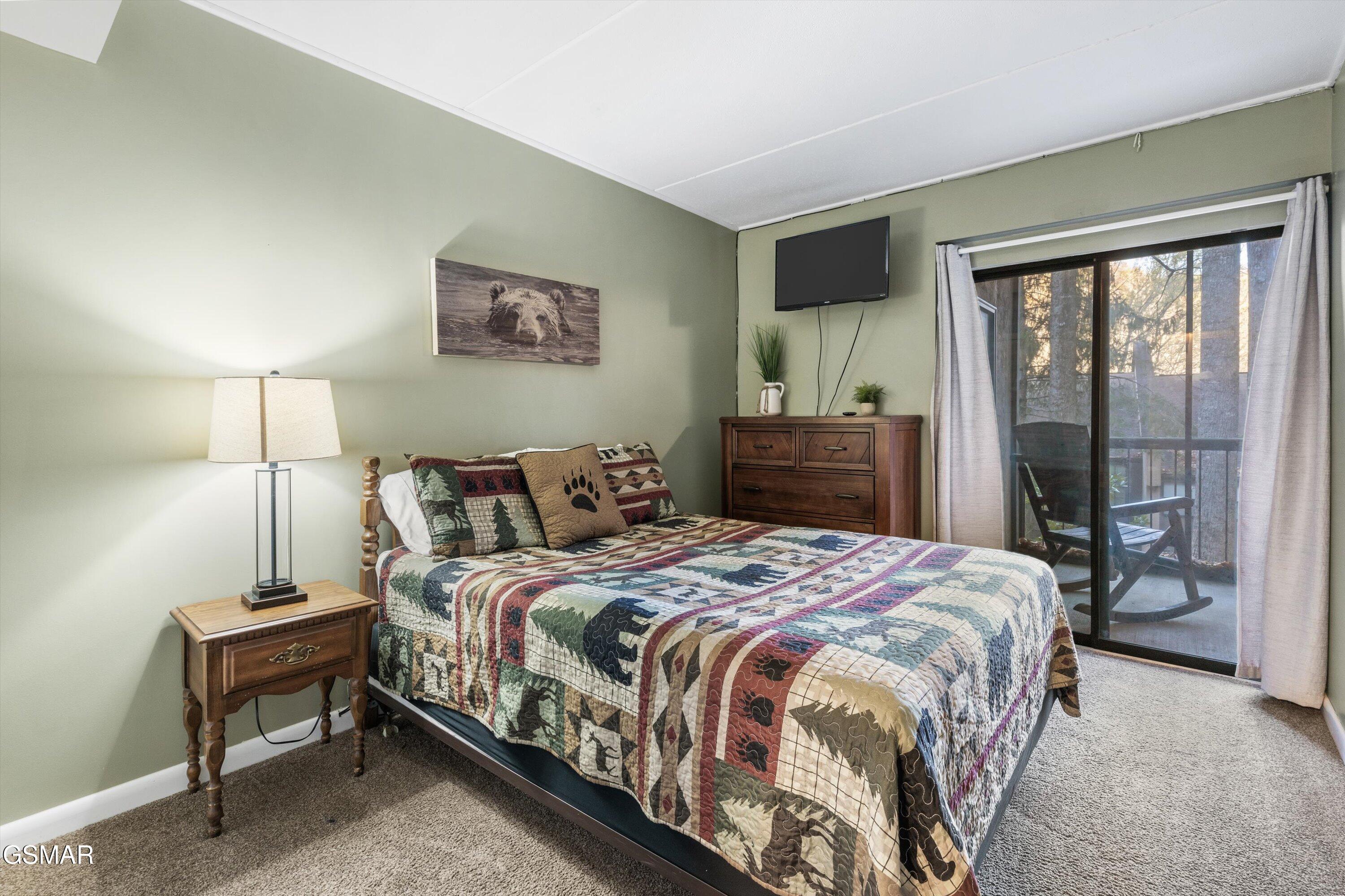 1235 Ski Mountain Rd. Apt.614
