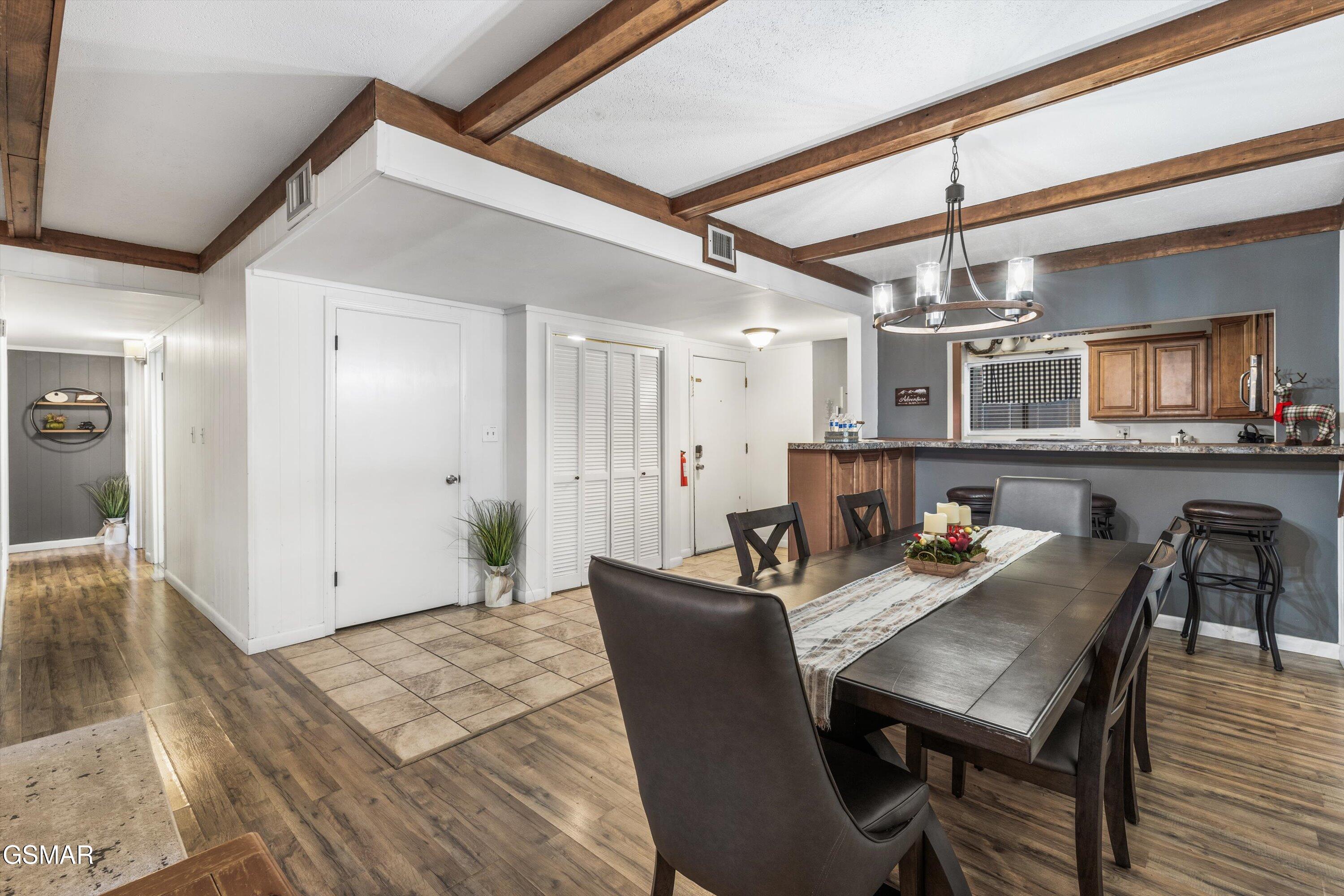 1235 Ski Mountain Rd. Apt.614