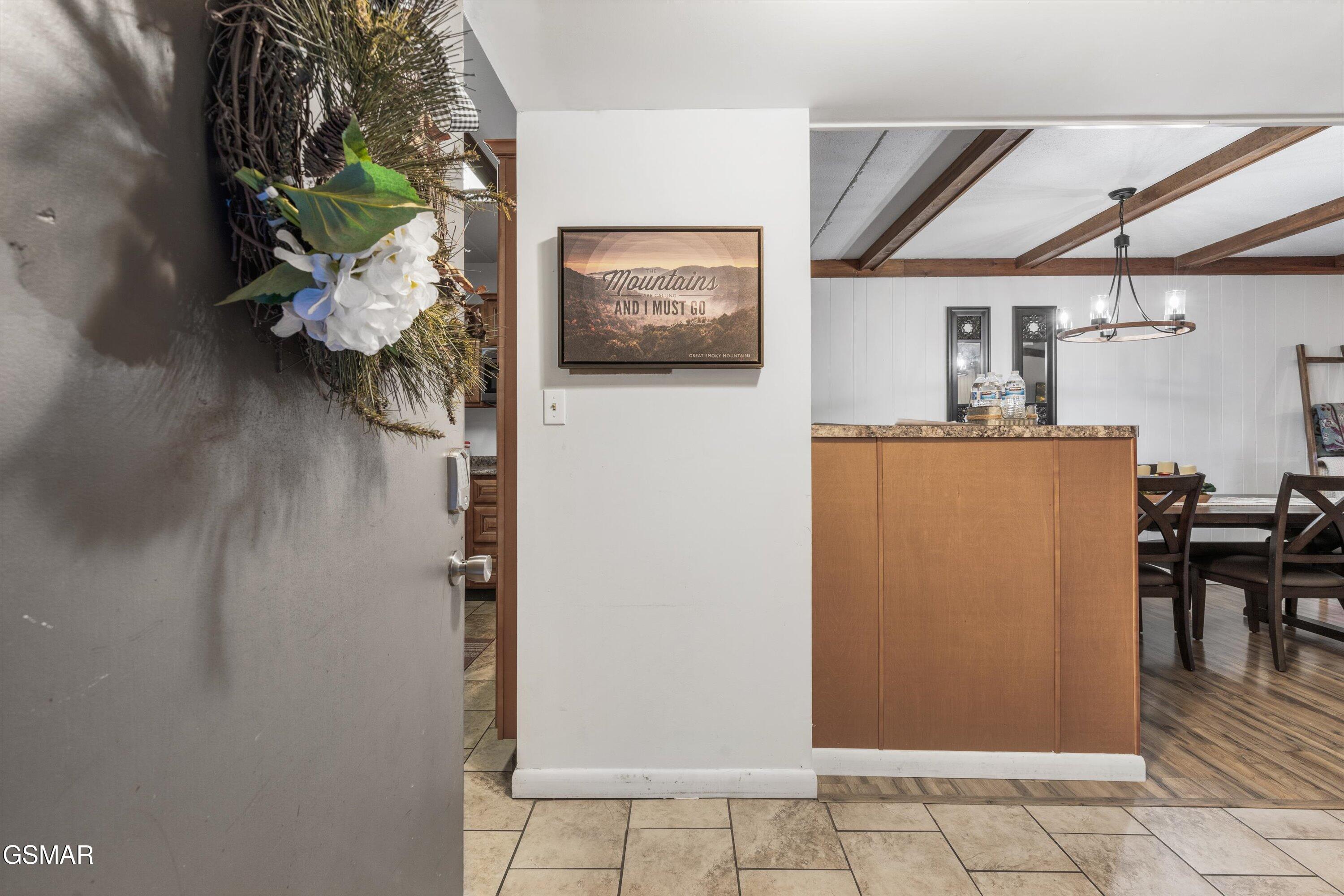 1235 Ski Mountain Rd. Apt.614