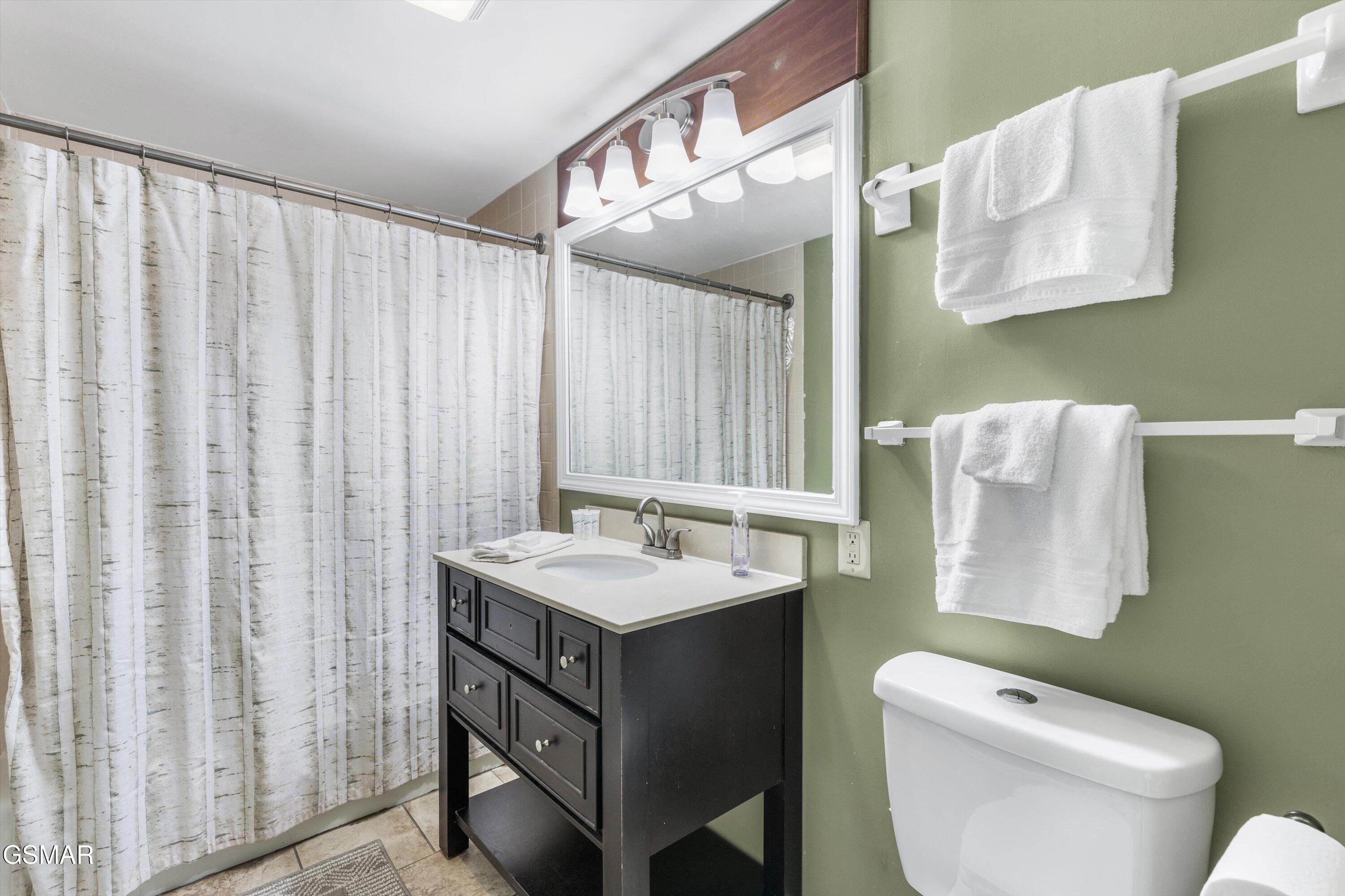 1235 Ski Mountain Rd. Apt.614