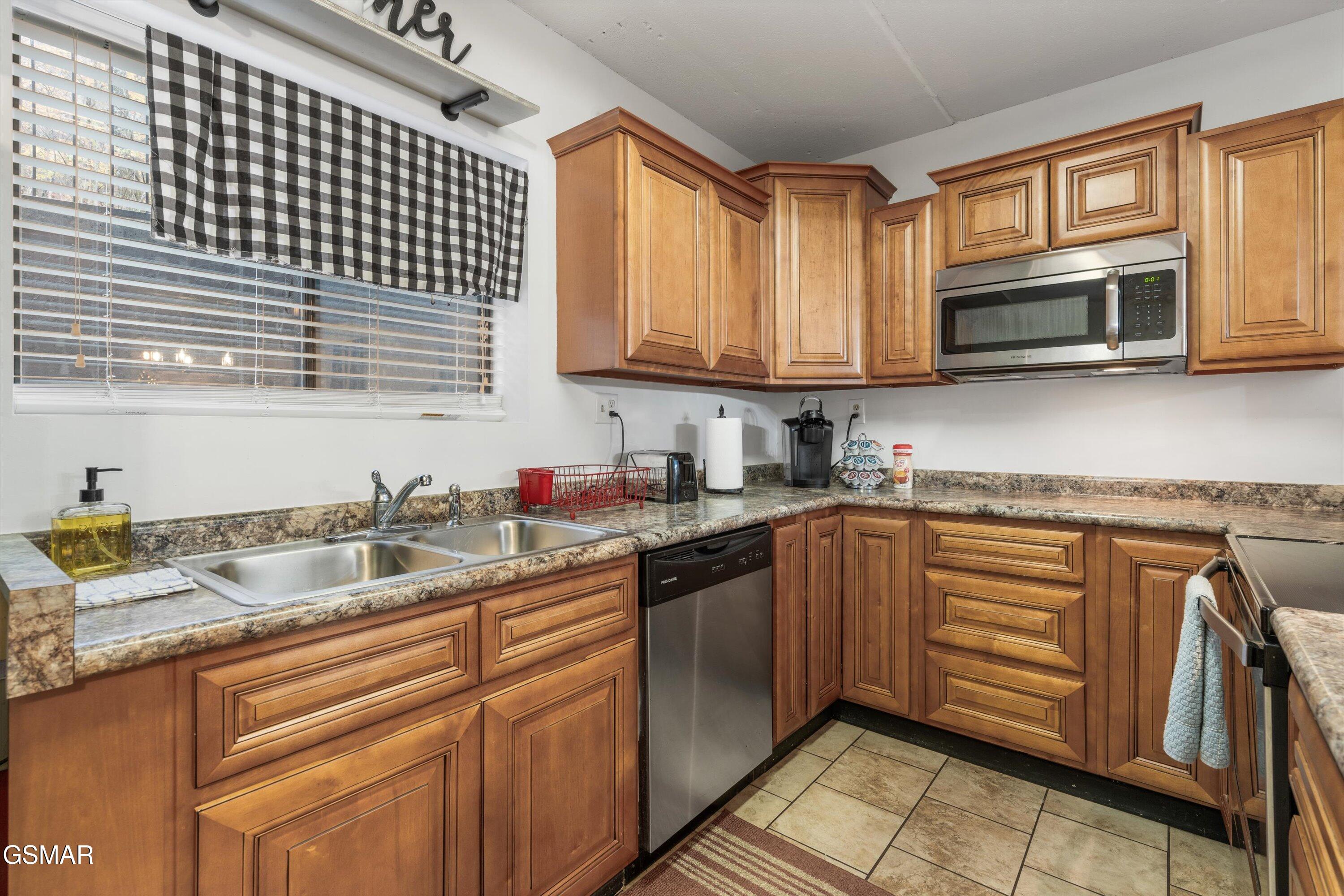 1235 Ski Mountain Rd. Apt.614