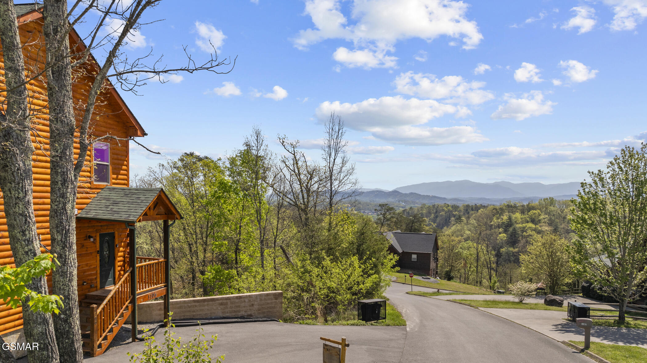 1106 N Trail Drive Drive