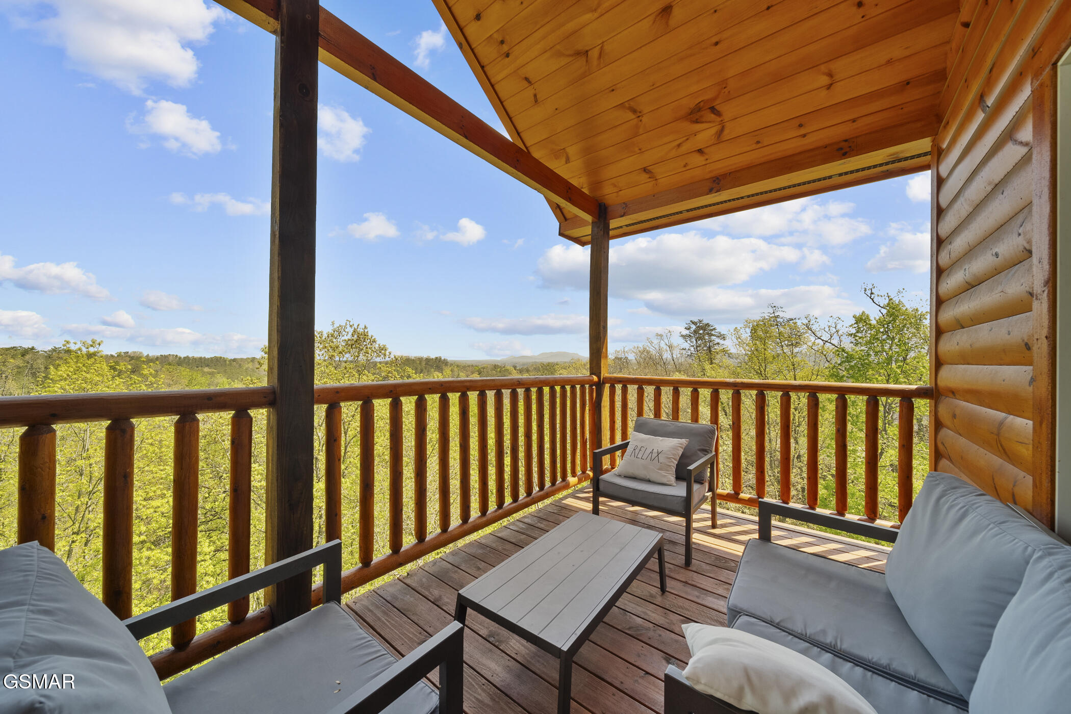 1106 N Trail Drive Drive