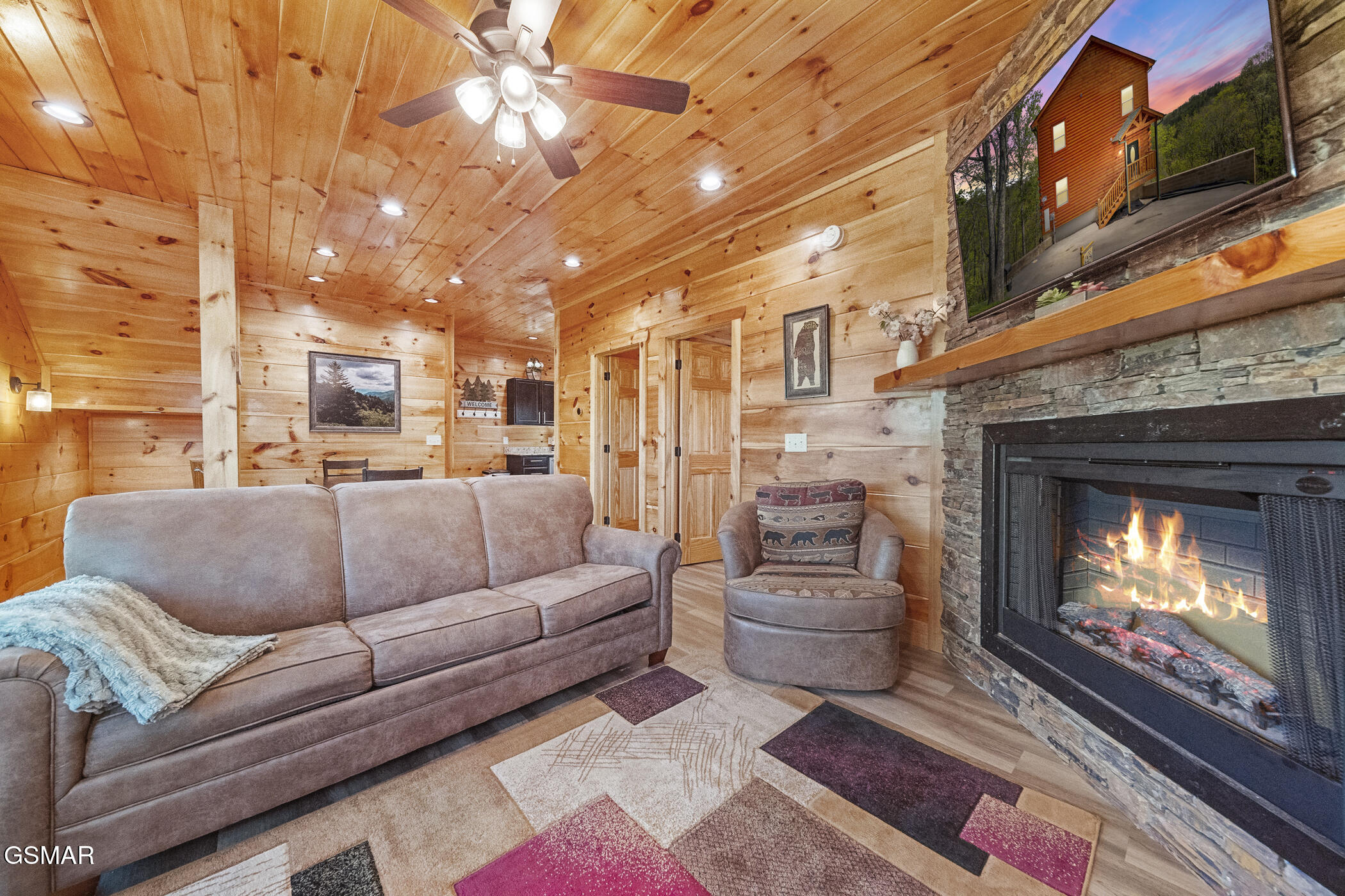 1106 N Trail Drive Drive