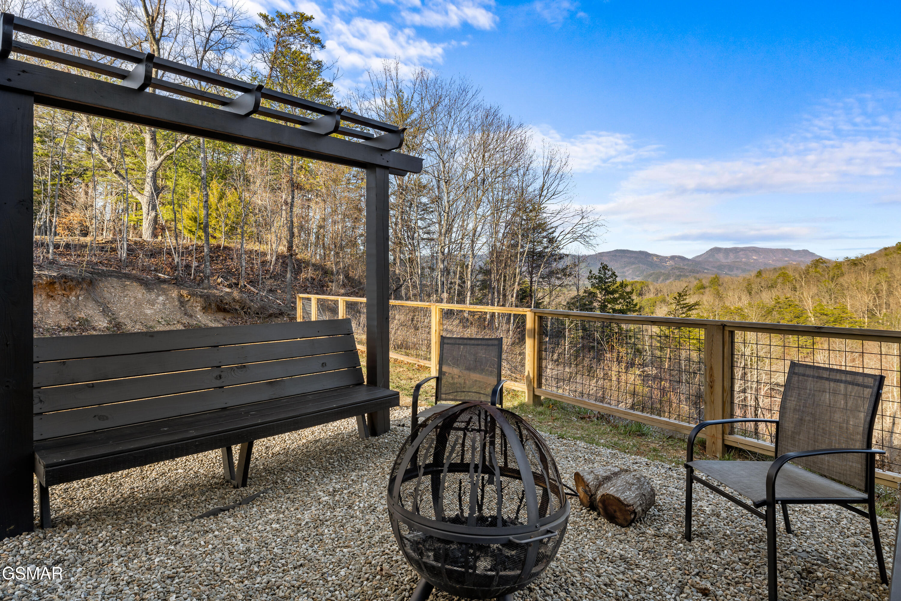 1535 Mountain Trail Lane Lane Lane