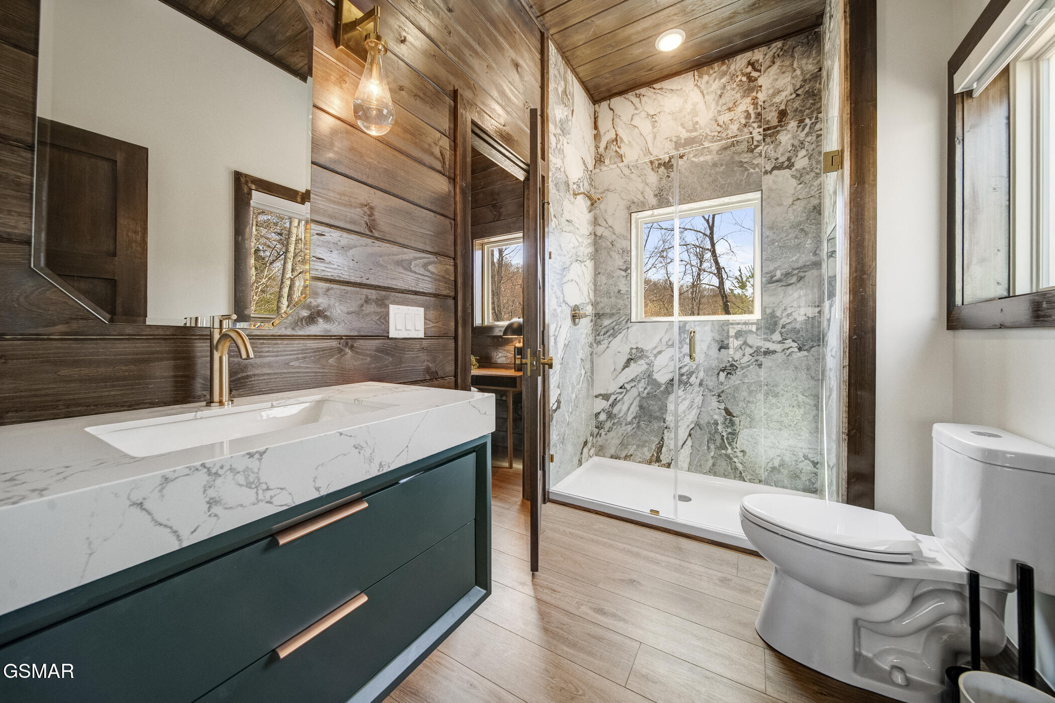 1928 Pine Court Court