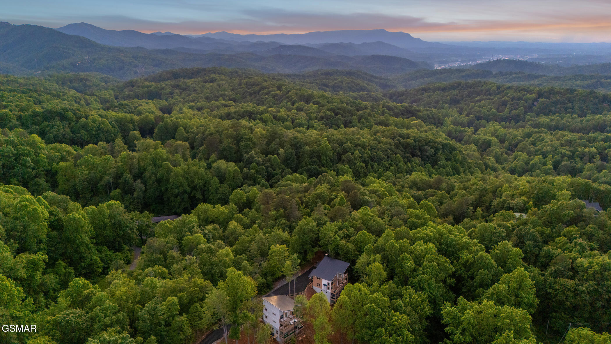 1928 Pine Court Court