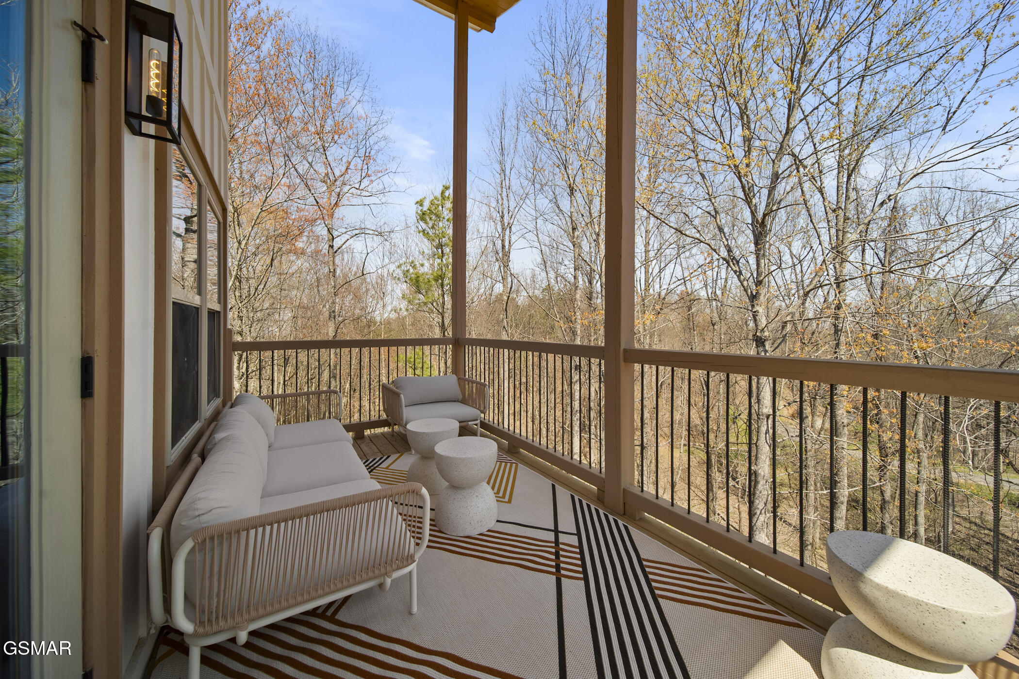 1928 Pine Court Court