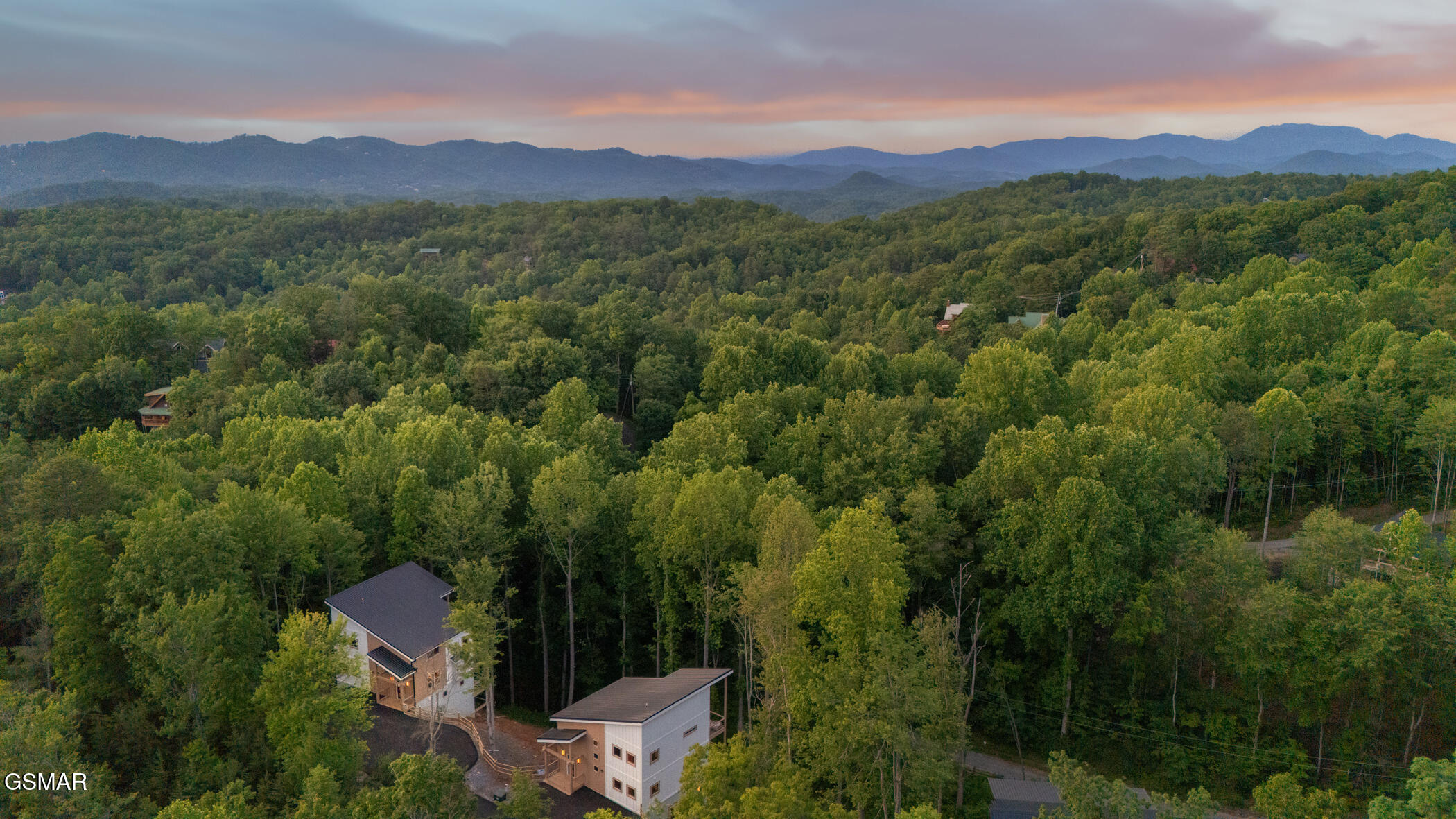 1928 Pine Court Court