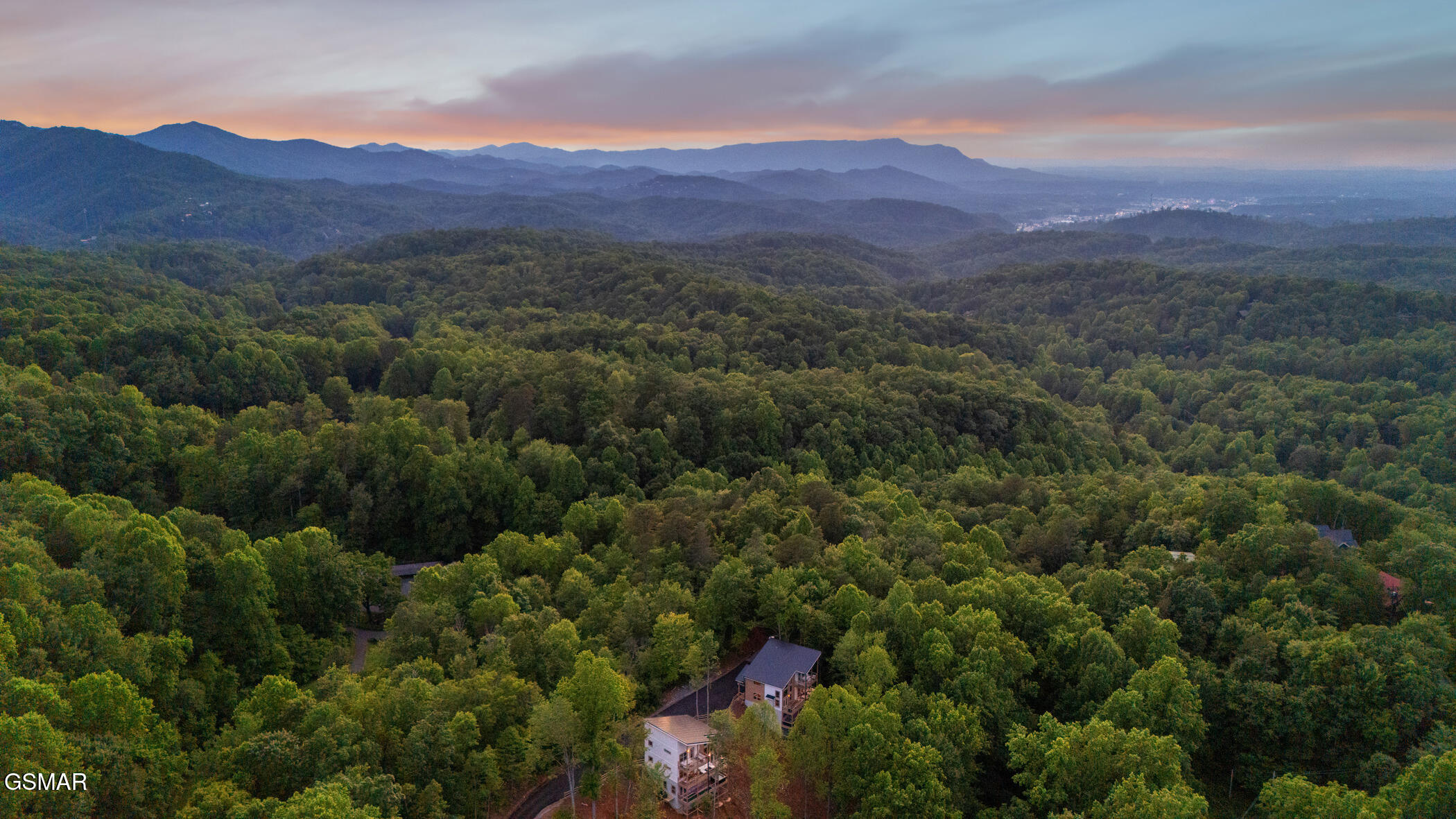 1928 Pine Court Court