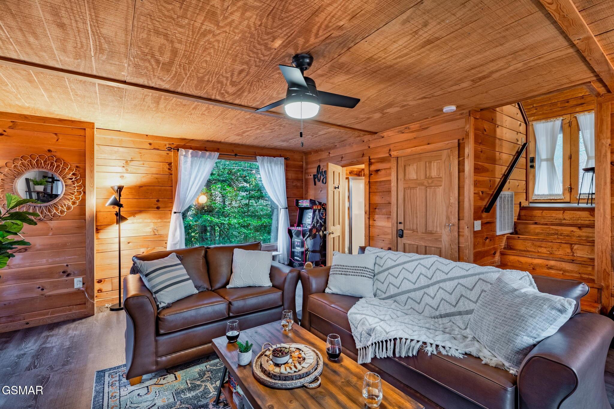 1748 Azalea Circle Circle