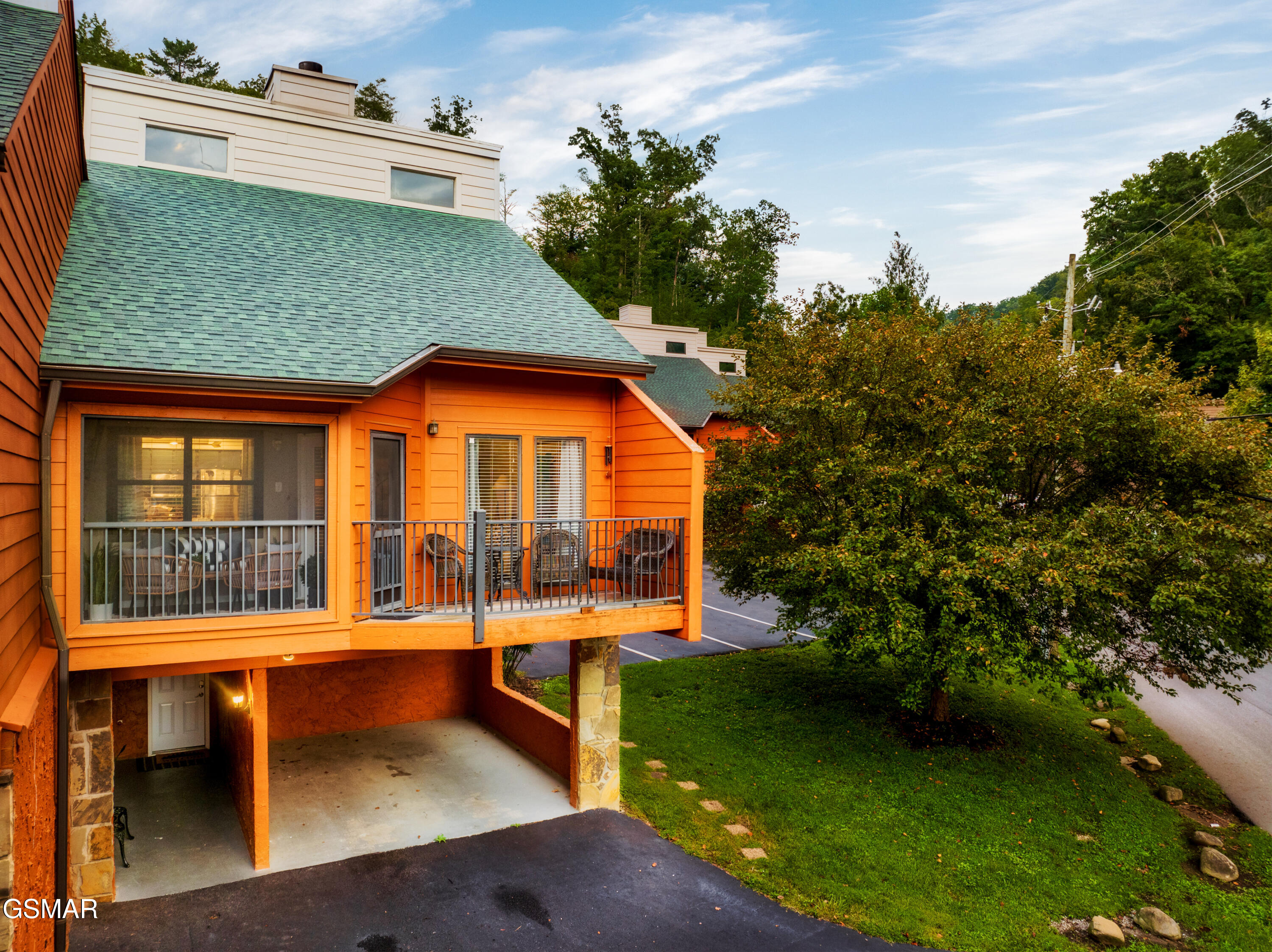 403 Baskins Creek Rd. Unit: 203