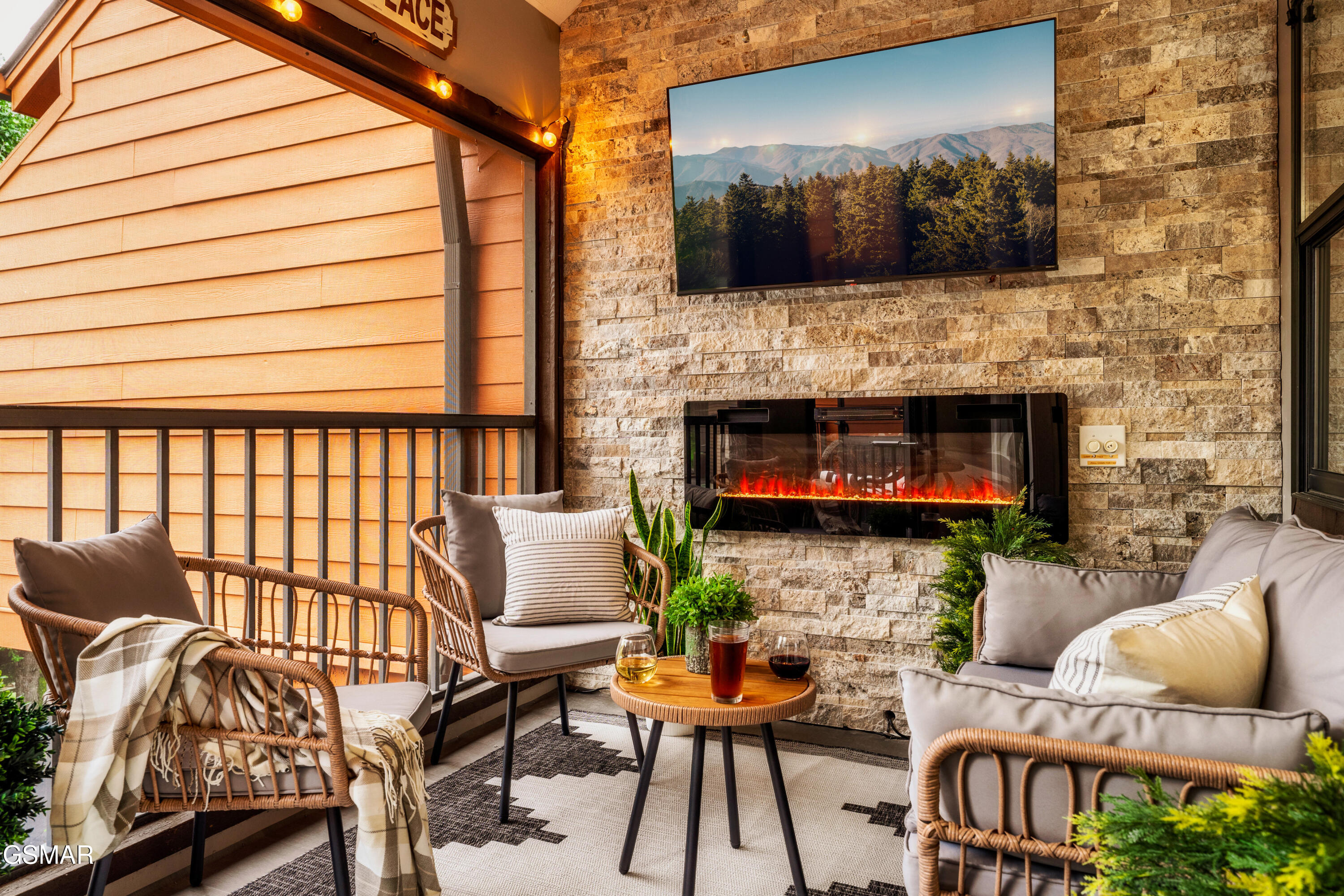 403 Baskins Creek Rd. Unit: 203