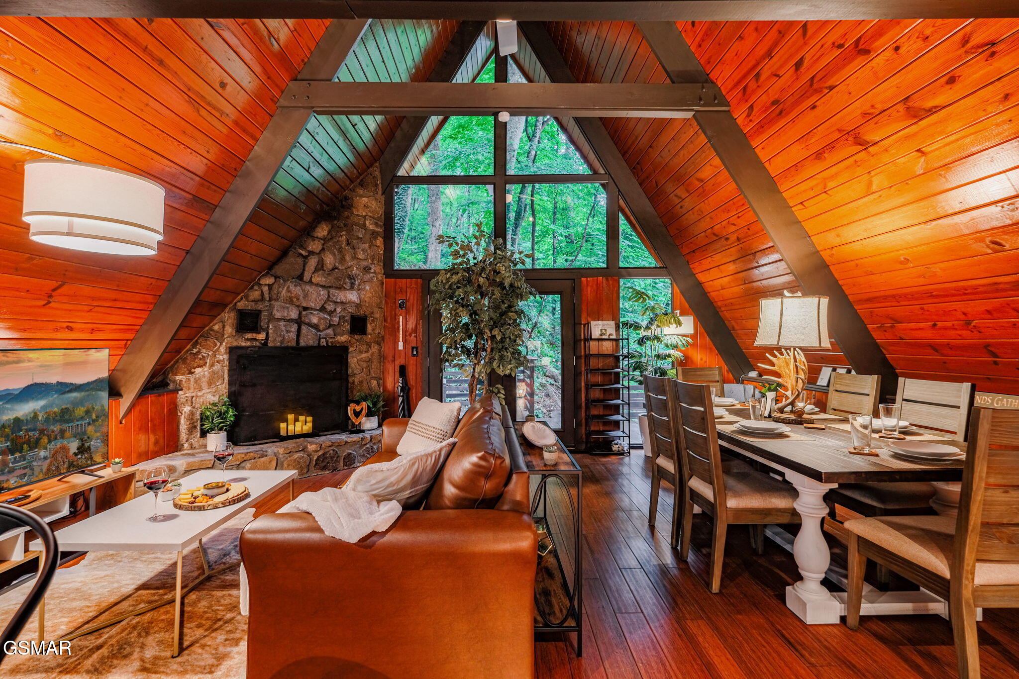 1121 Ski Mountain Road Road