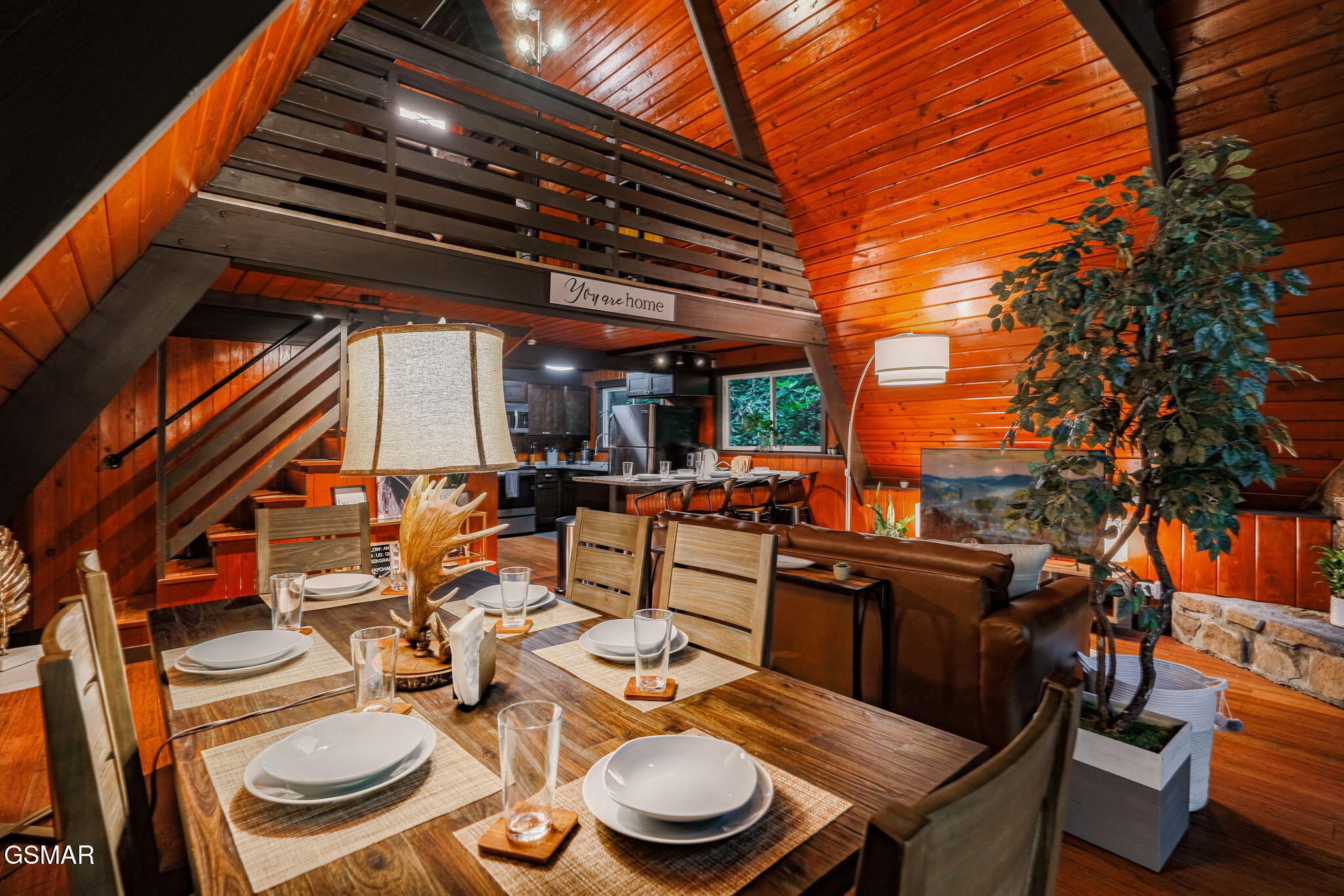 1121 Ski Mountain Road Road