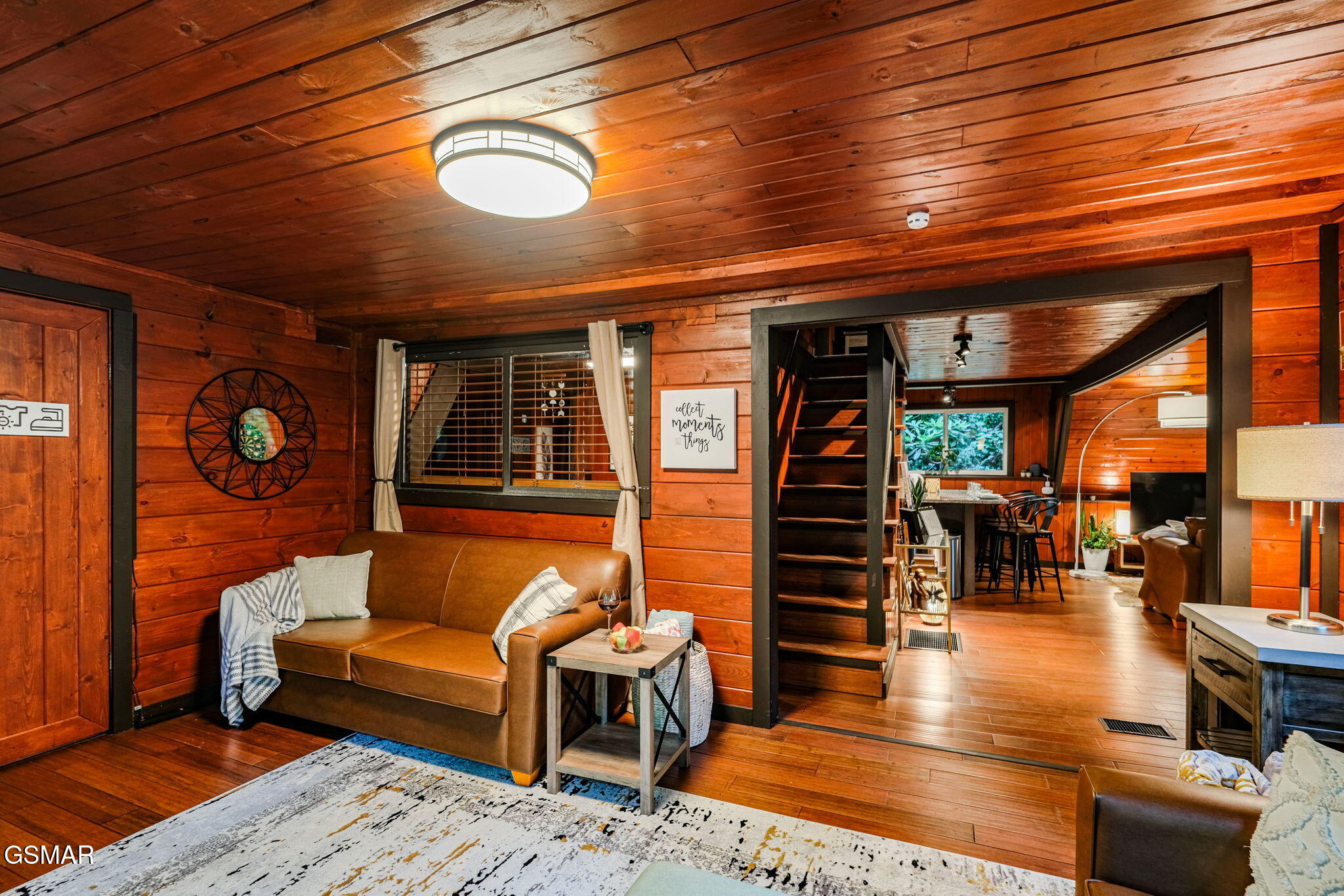1121 Ski Mountain Road Road