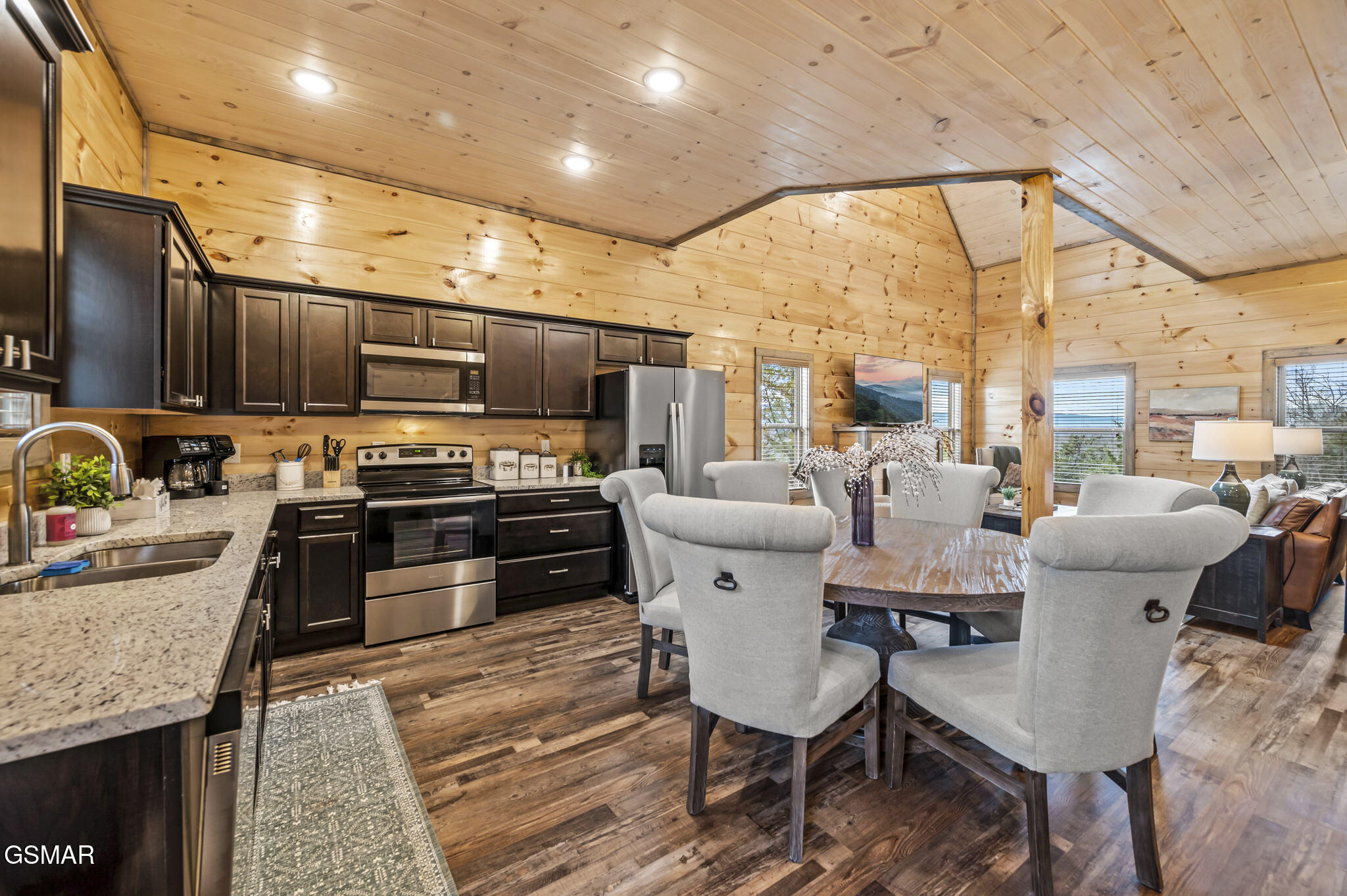 2125 Eagle Feather Drive Drive