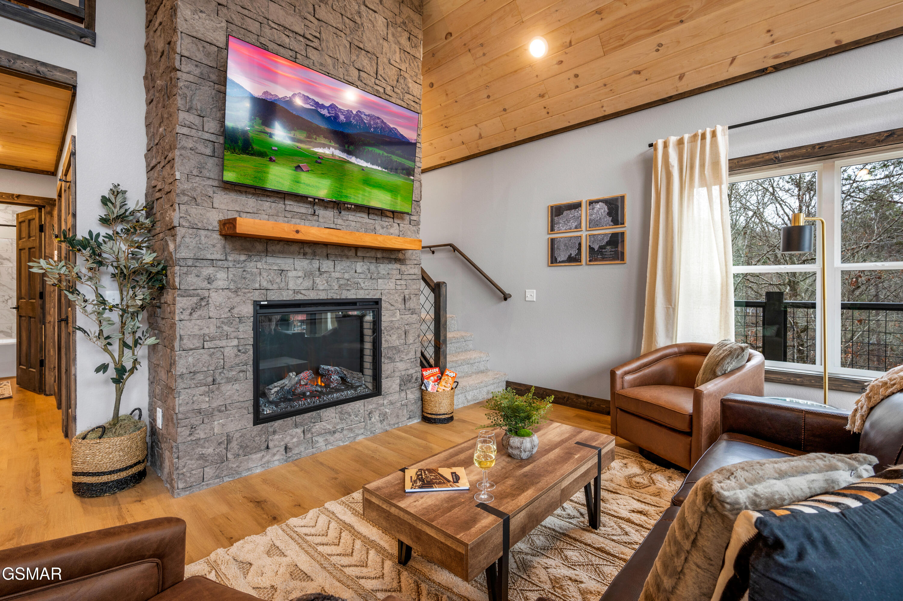 2937 Bear Mountain Lane Lane