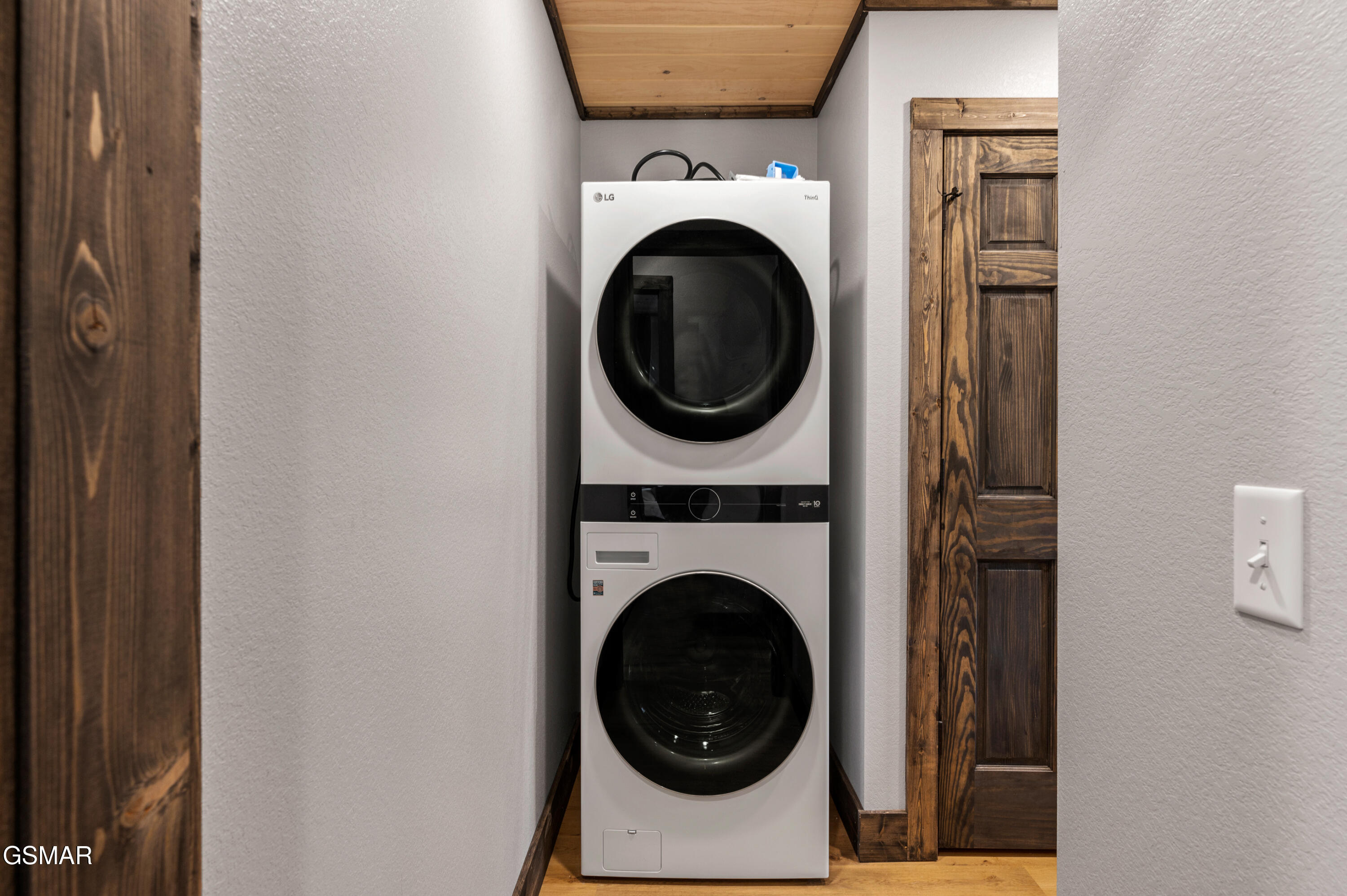 2937 Bear Mountain Lane Lane