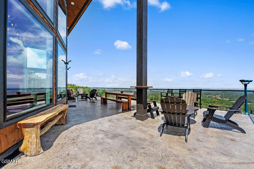 2151 Seagle Hollow Road Road