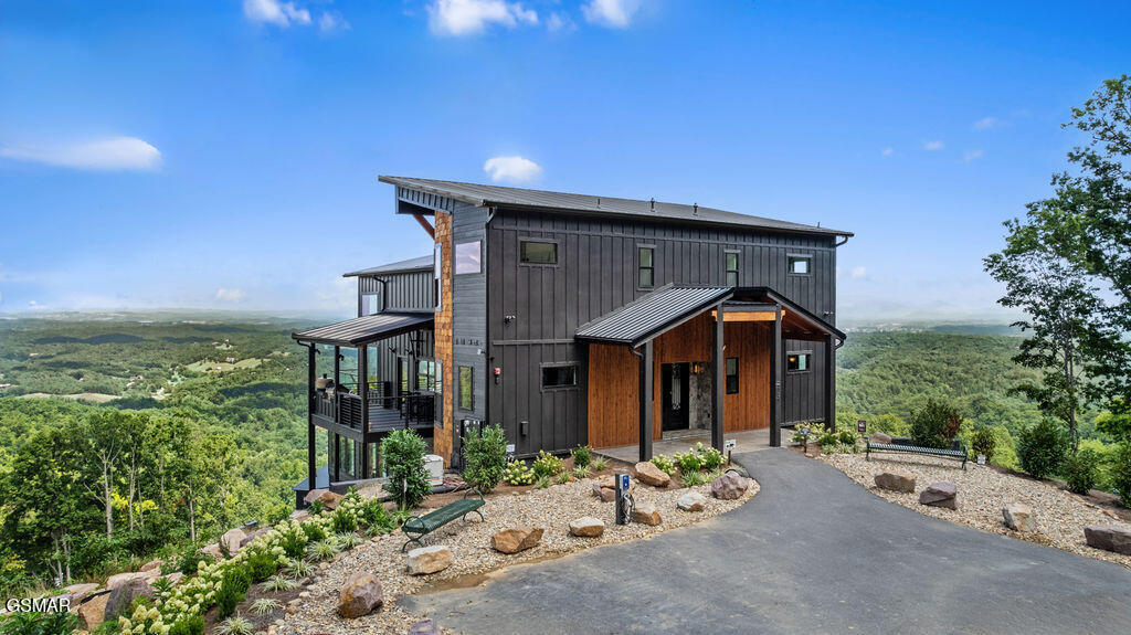 2151 Seagle Hollow Road Road