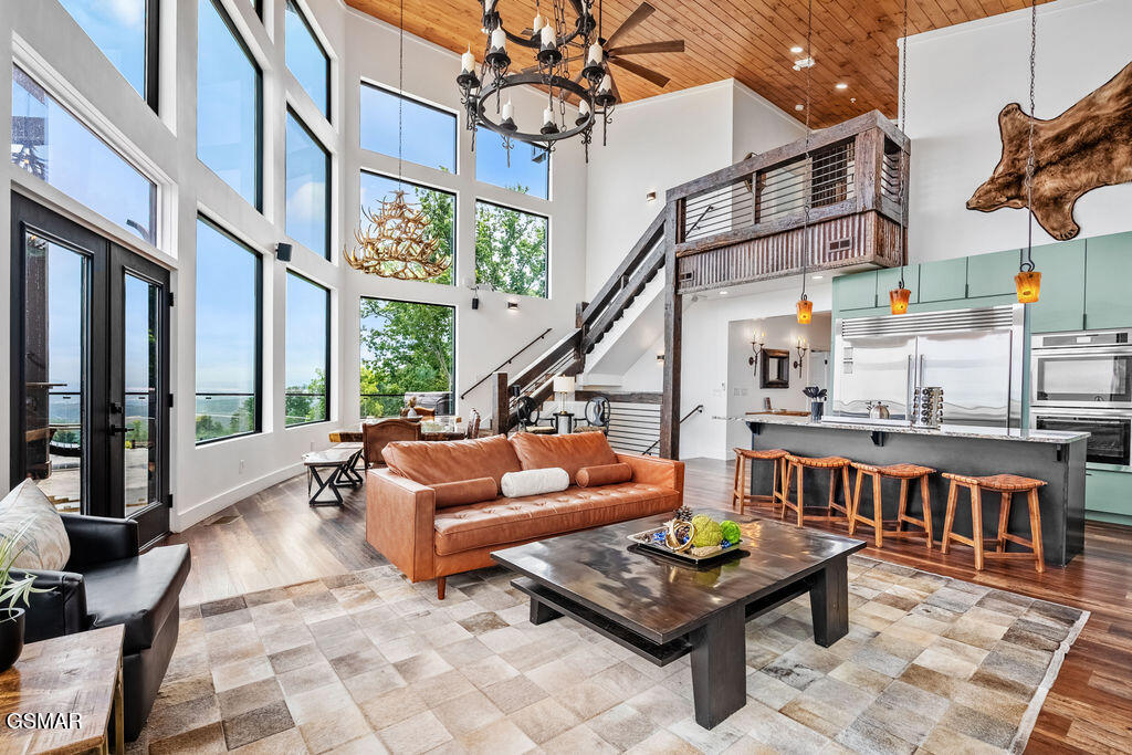 2151 Seagle Hollow Road Road