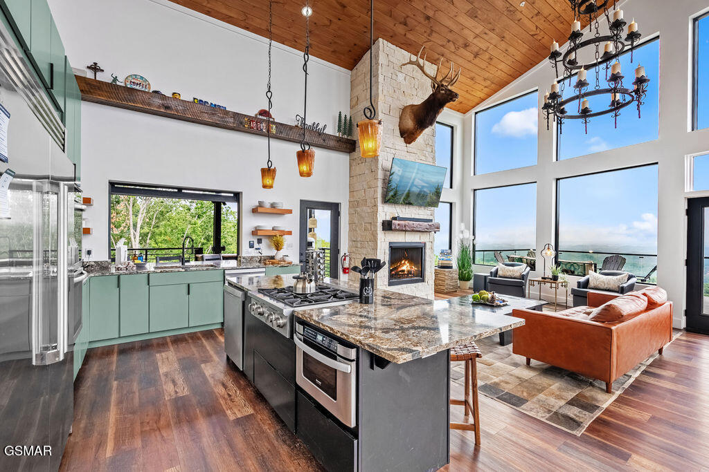 2151 Seagle Hollow Road Road