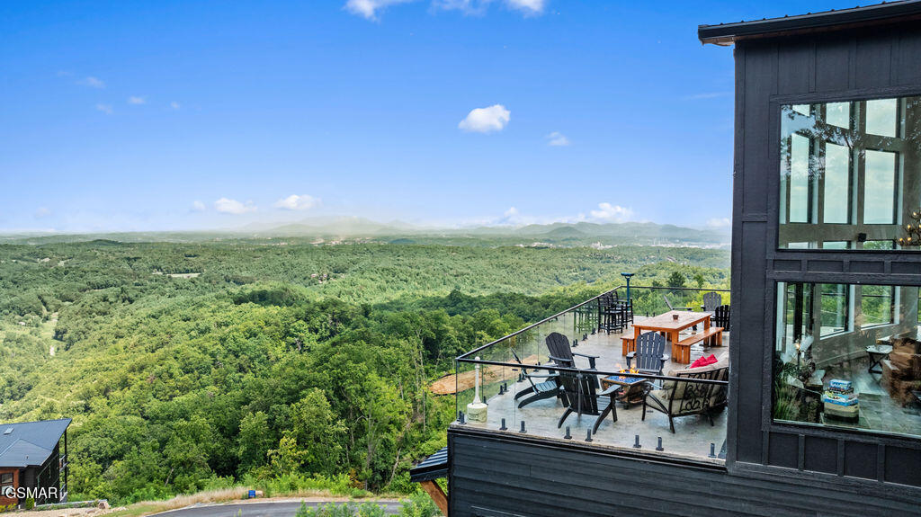 2151 Seagle Hollow Road Road