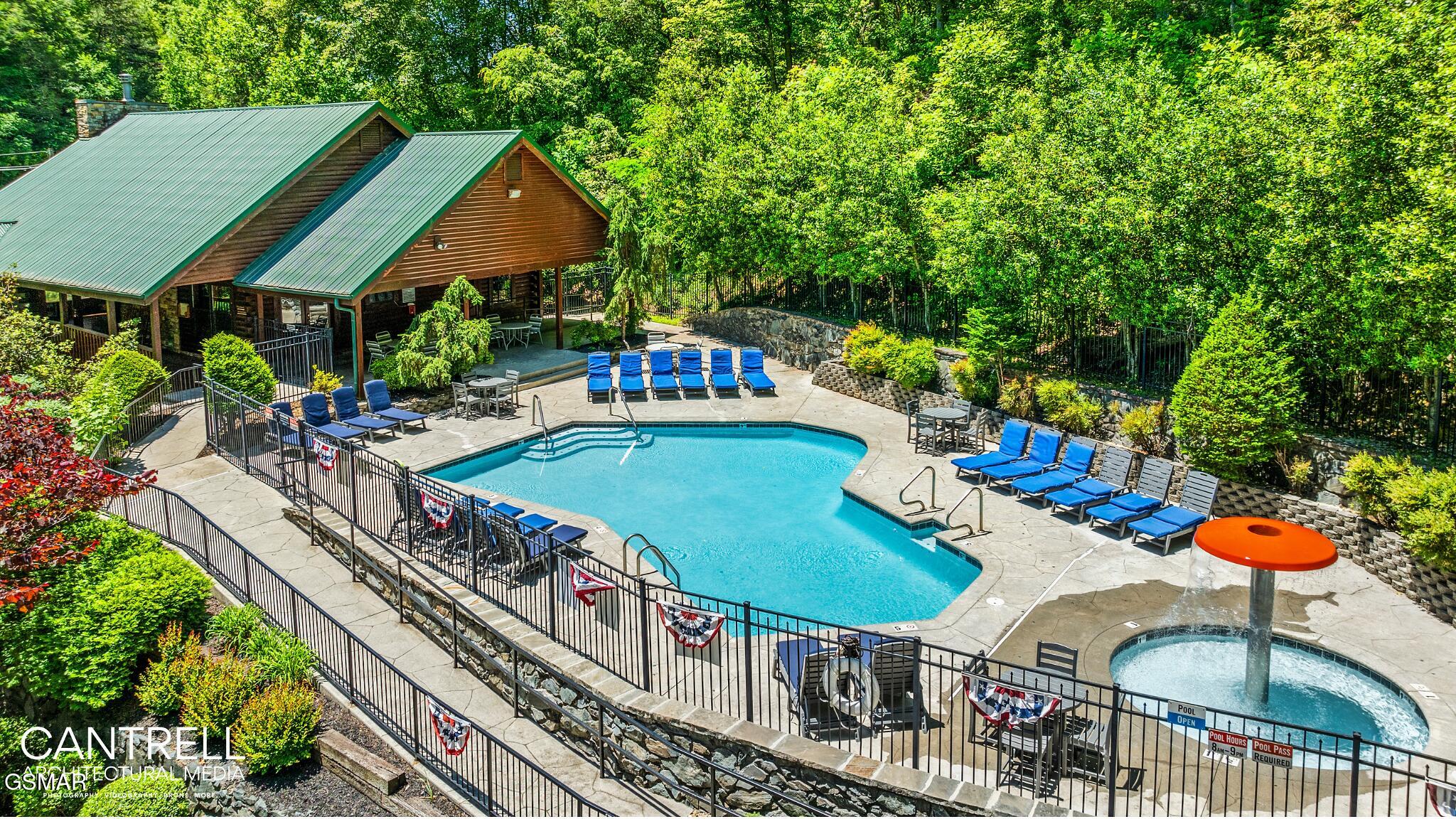 707 Poplar Falls Way