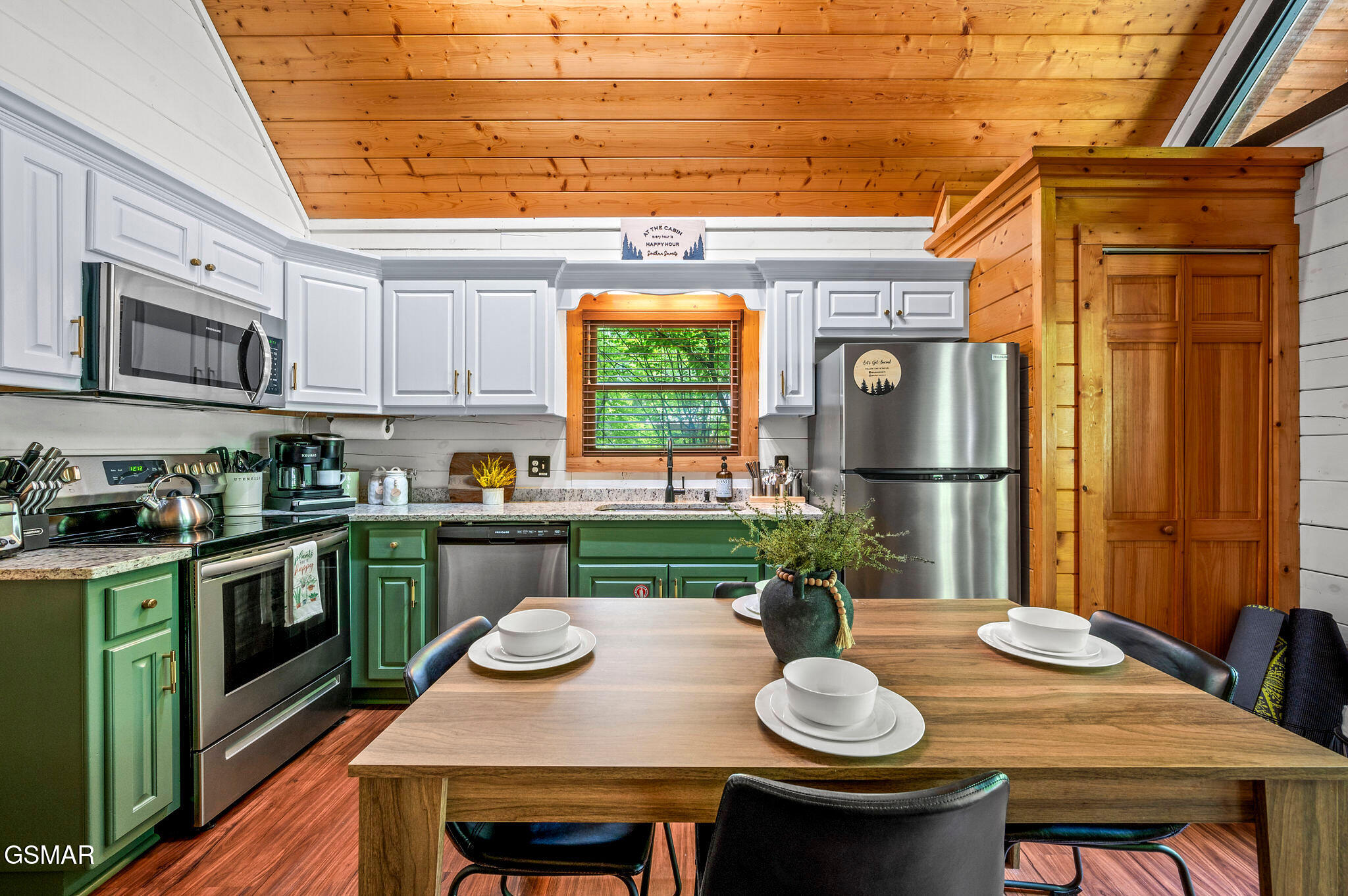 707 Poplar Falls Way