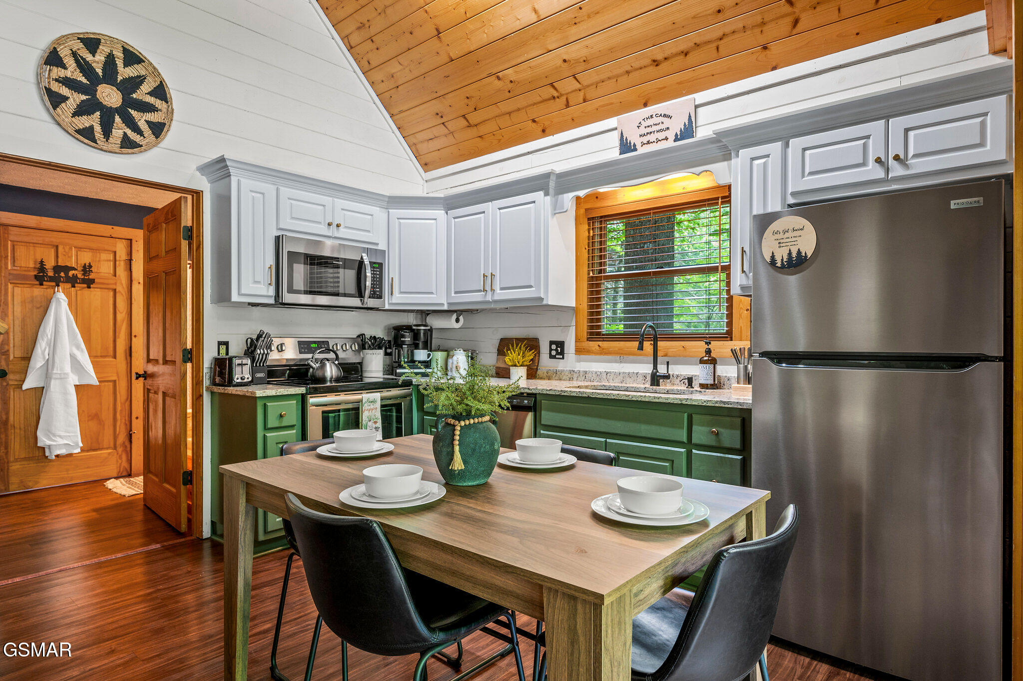 707 Poplar Falls Way