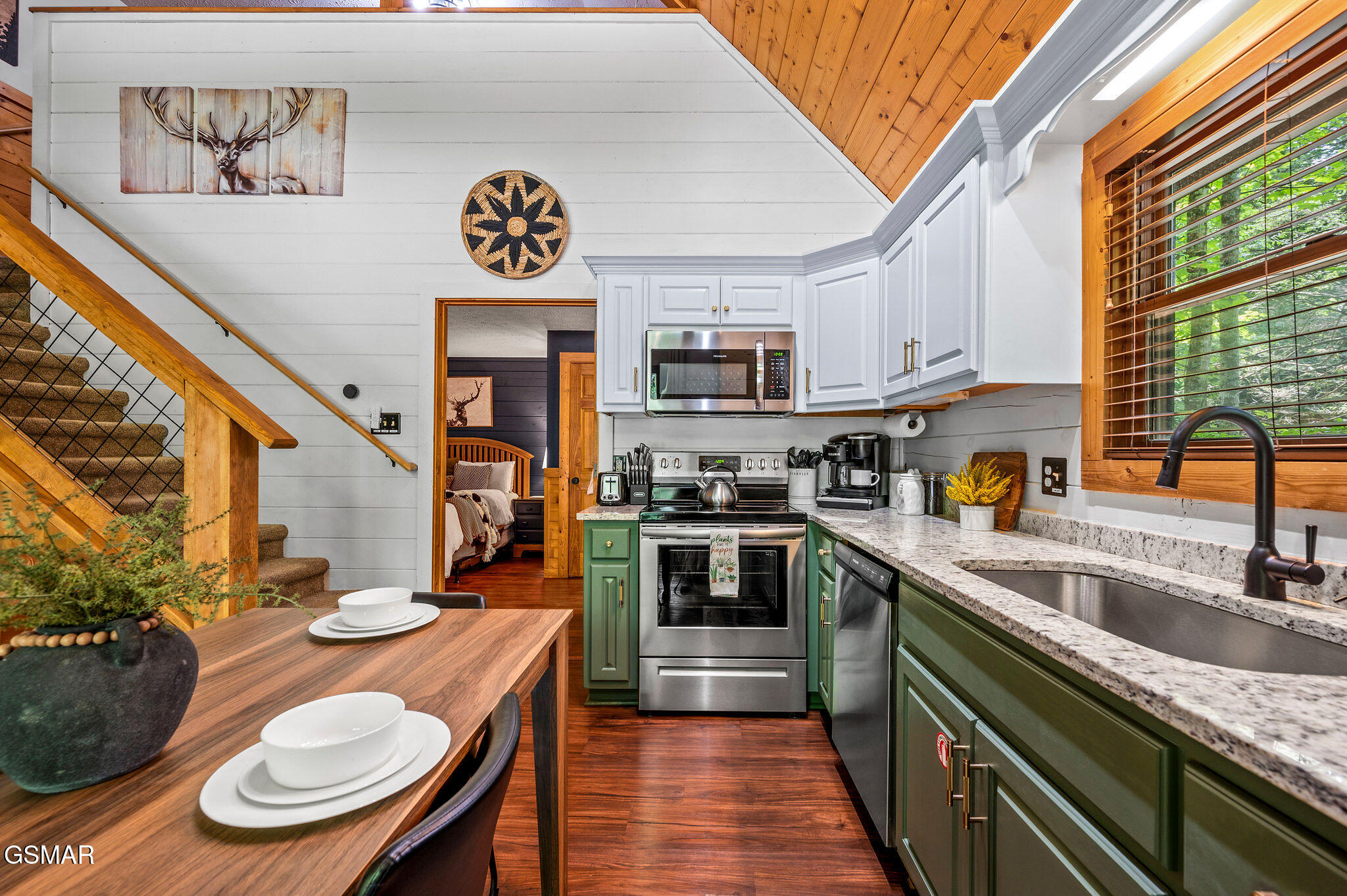 707 Poplar Falls Way