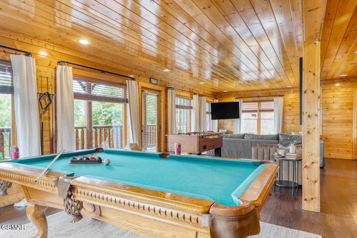 3028 Hickory Lodge Drive Drive